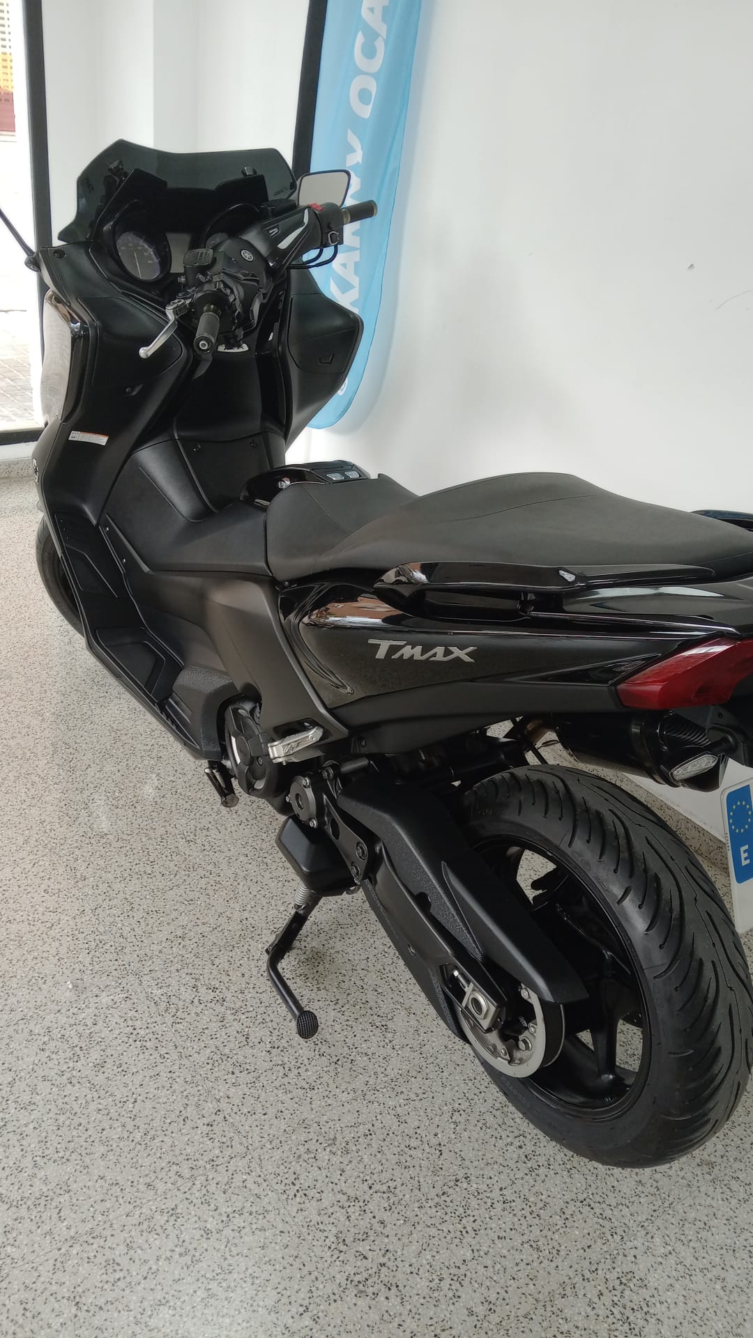 YAMAHA TMAX