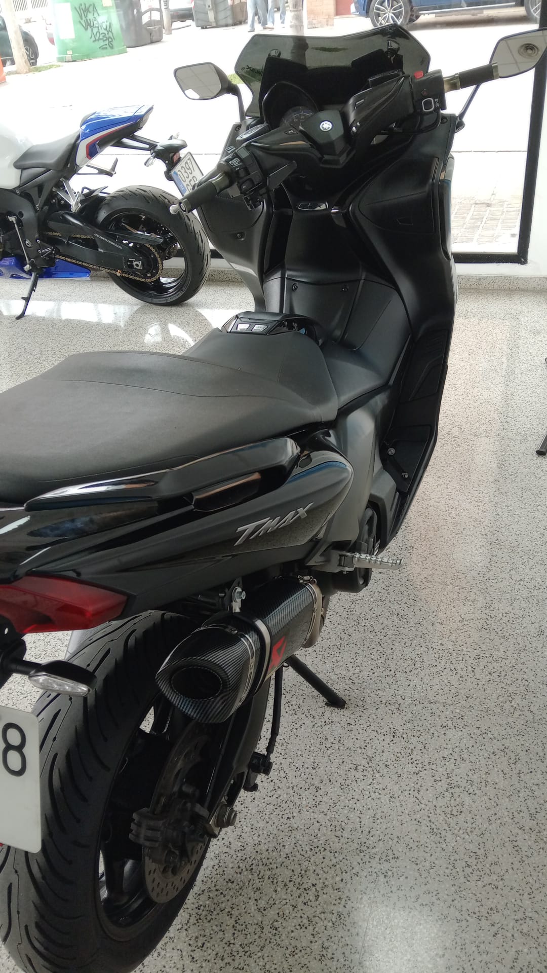 YAMAHA TMAX