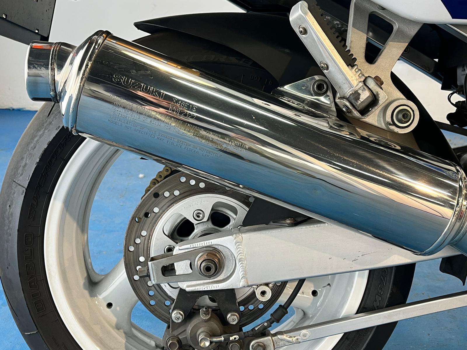 SUZUKI GSXR1100 AÑO91 - Imagen 18