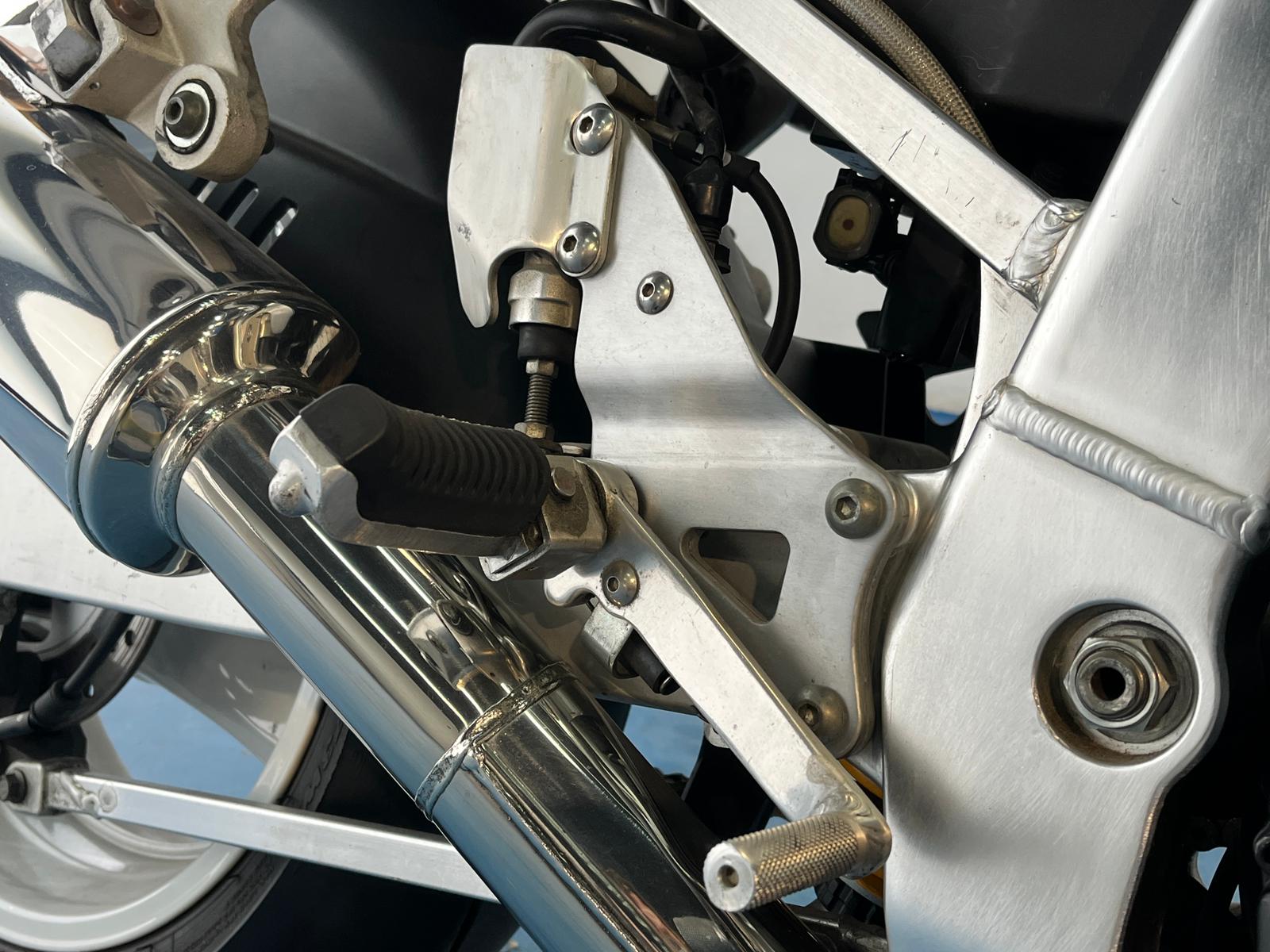 SUZUKI GSXR1100 AÑO91 - Imagen 19