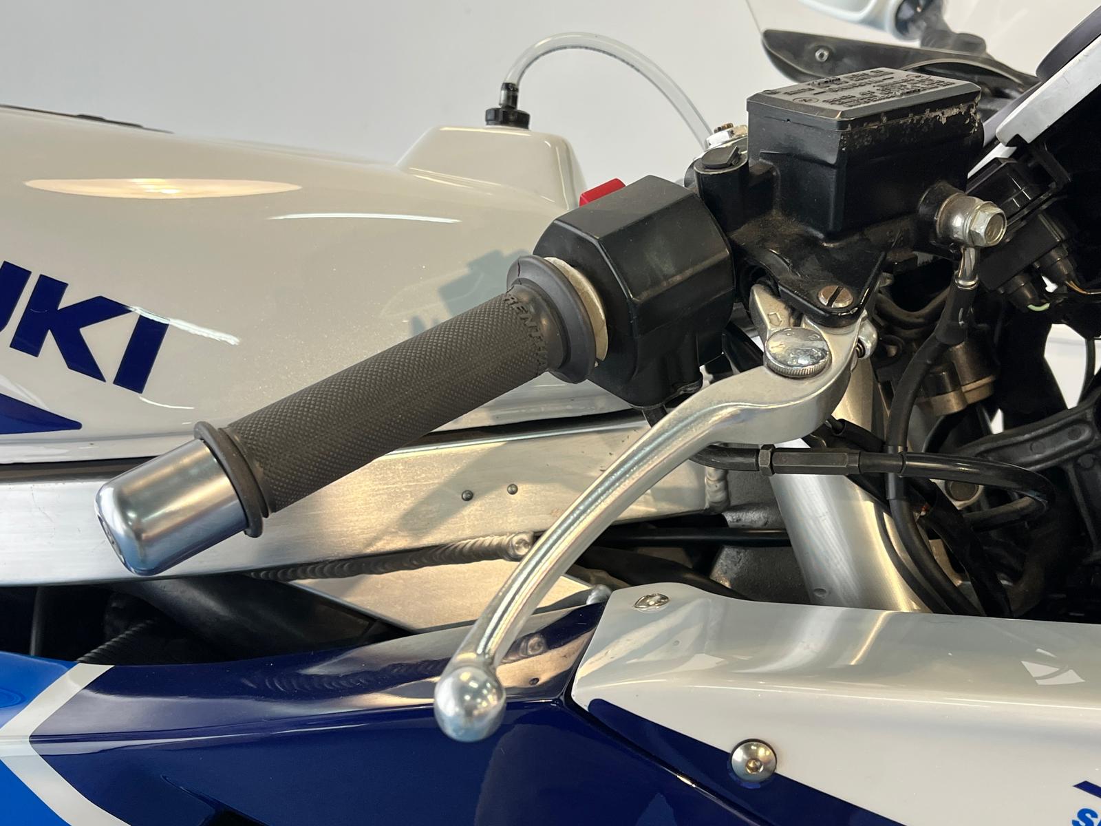 SUZUKI GSXR1100 AÑO91 - Imagen 27