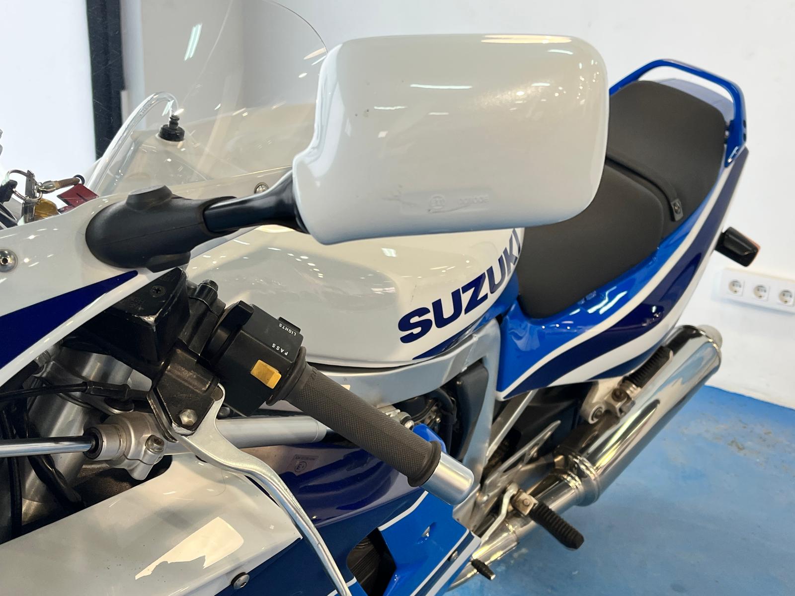 SUZUKI GSXR1100 AÑO91 - Imagen 35