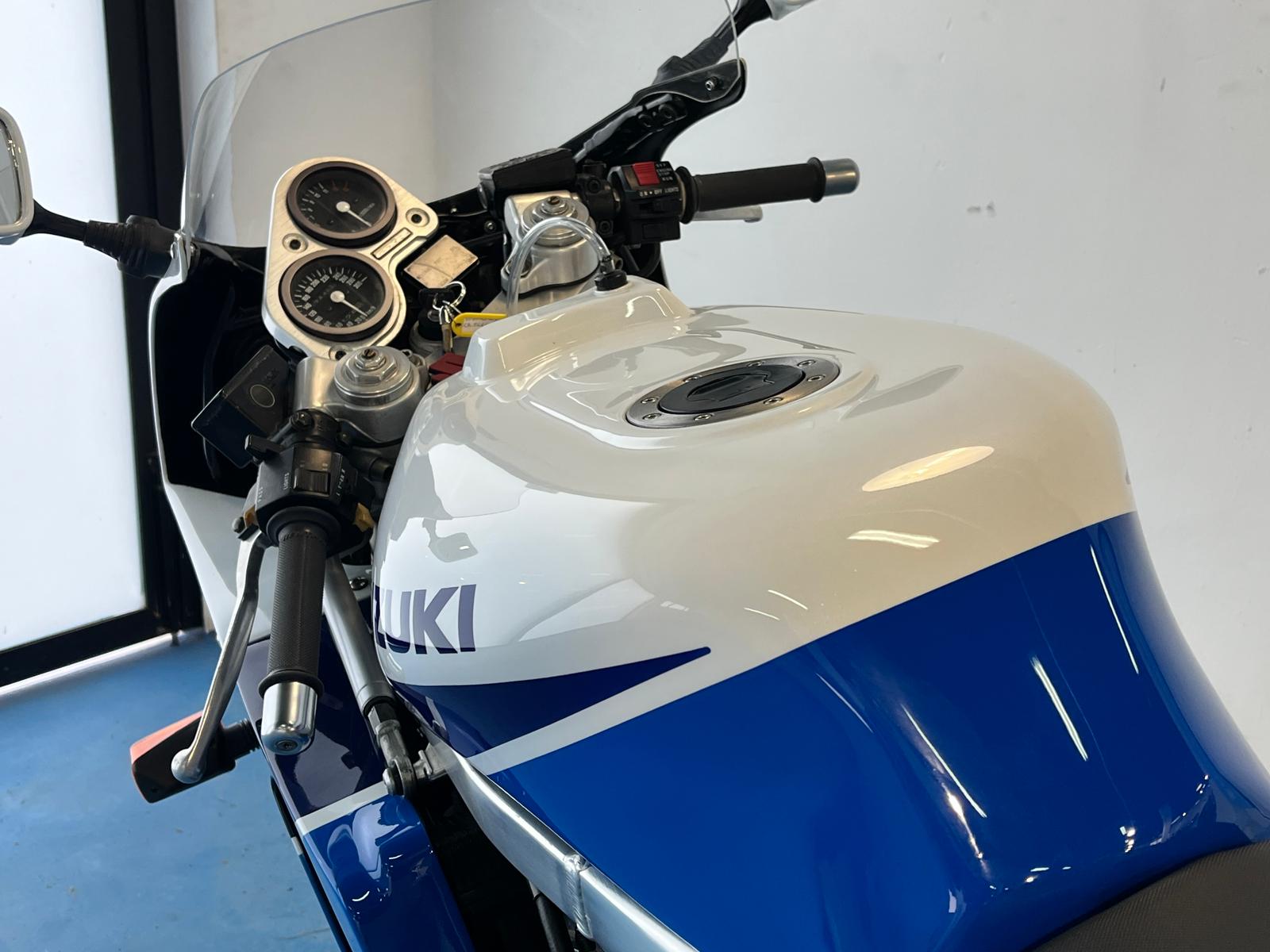 SUZUKI GSXR1100 AÑO91 - Imagen 54