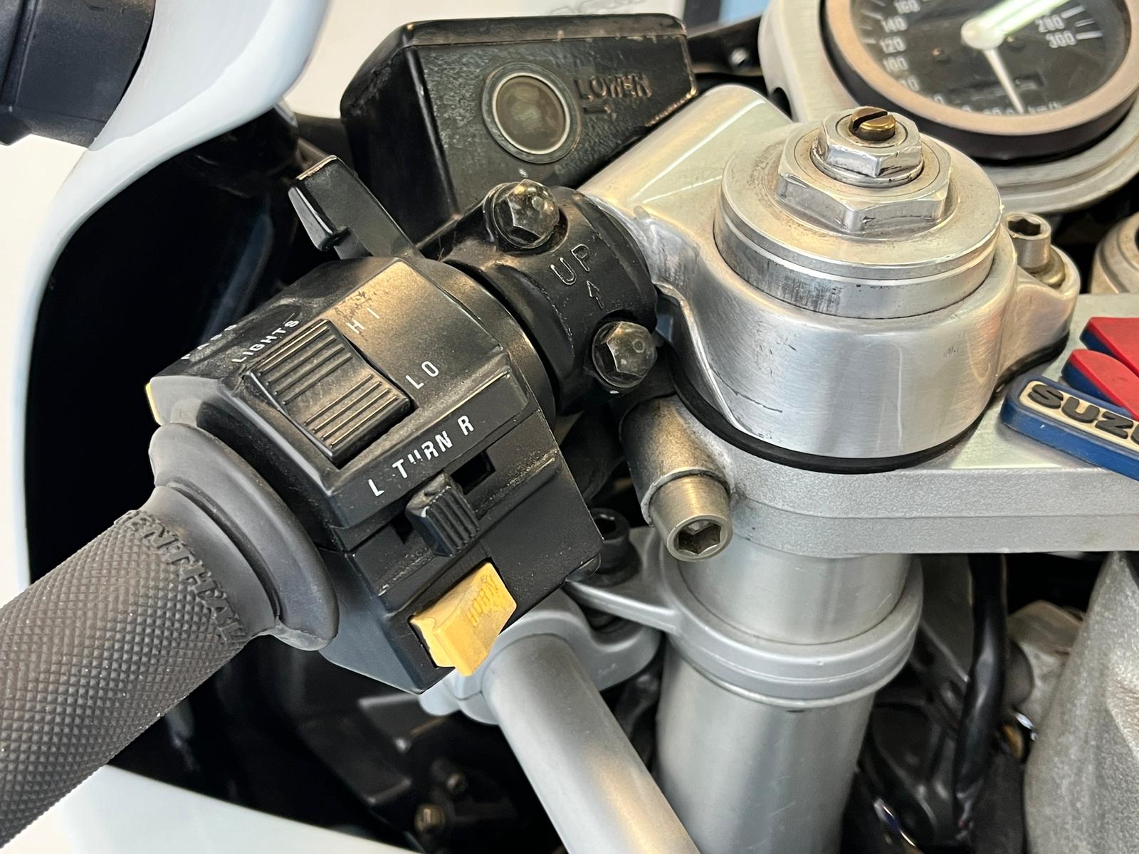 SUZUKI GSXR1100 AÑO91 - Imagen 55