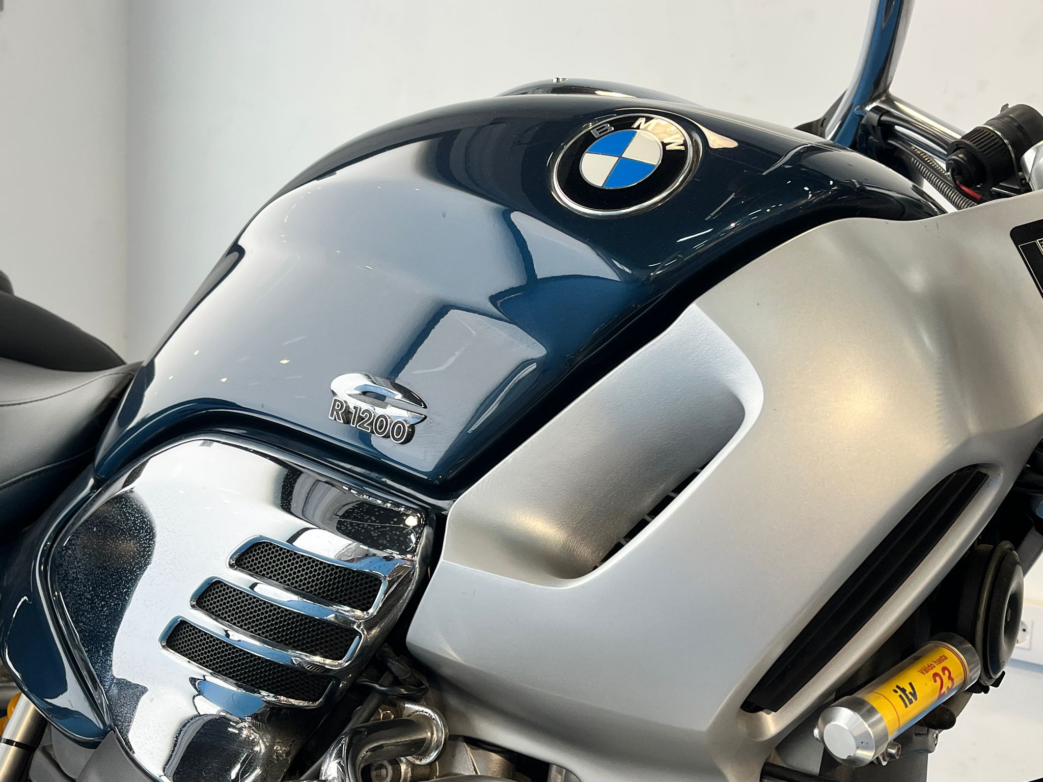 BMW R1200C - Imagen 15
