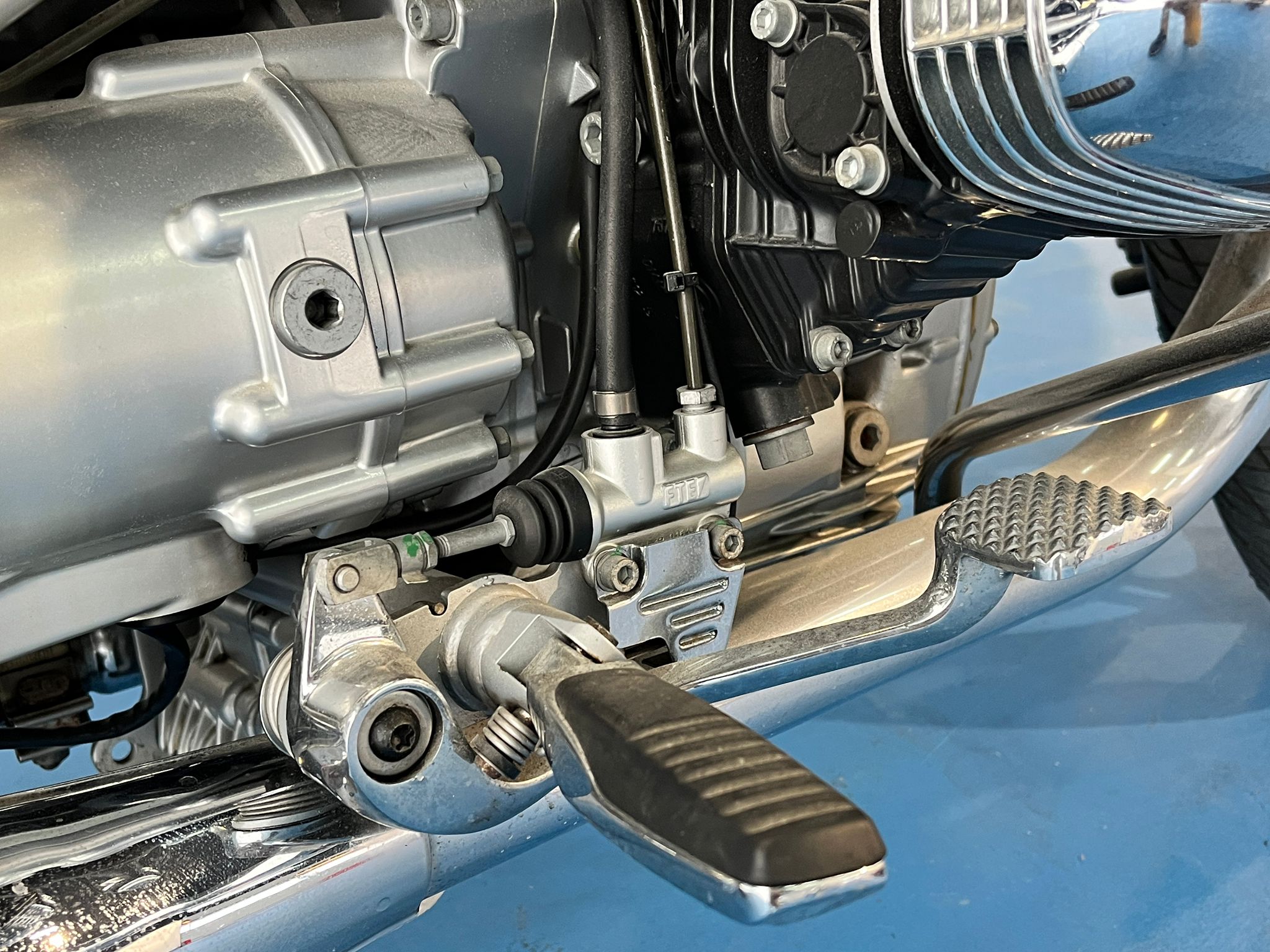 BMW R1200C - Imagen 18