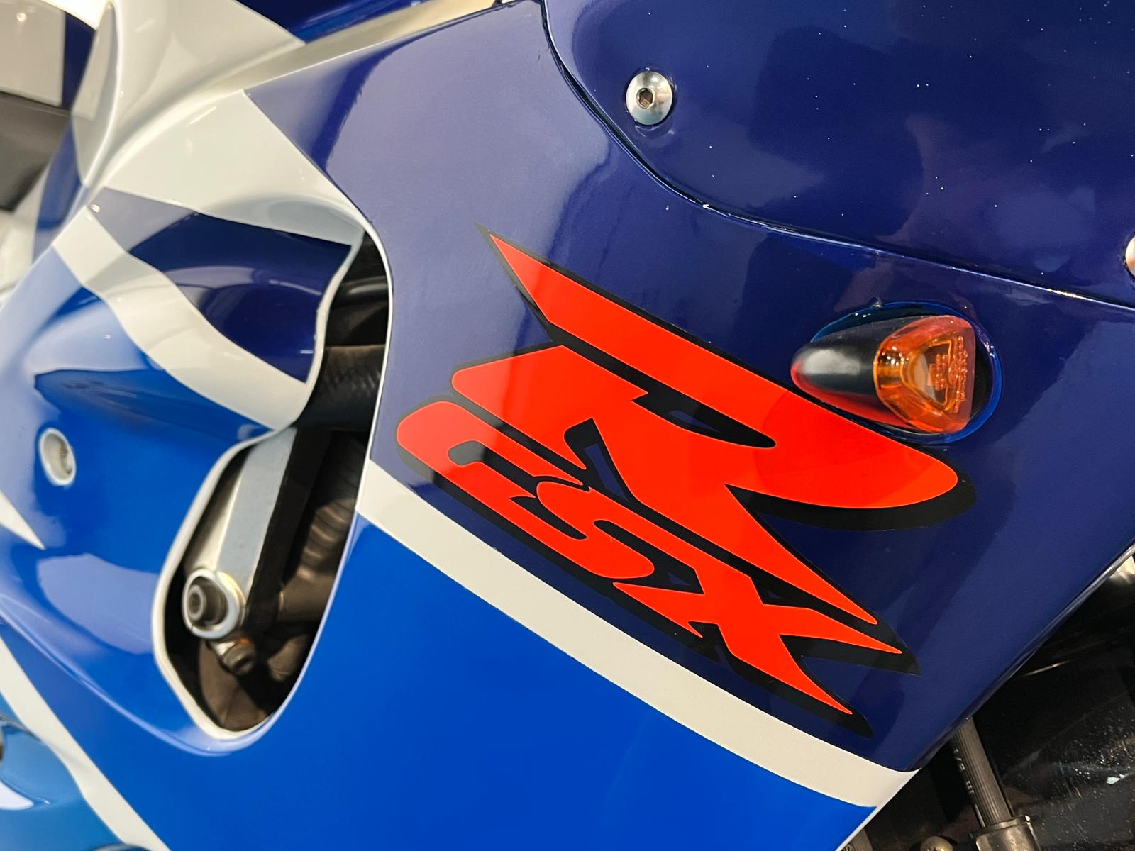 SUZUKI GSXR 750 SRAD - Imagen 14