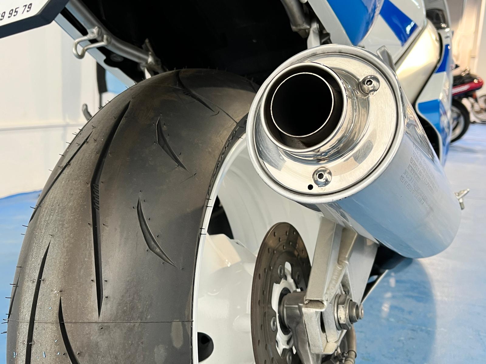 SUZUKI GSXR 750 SRAD - Imagen 20