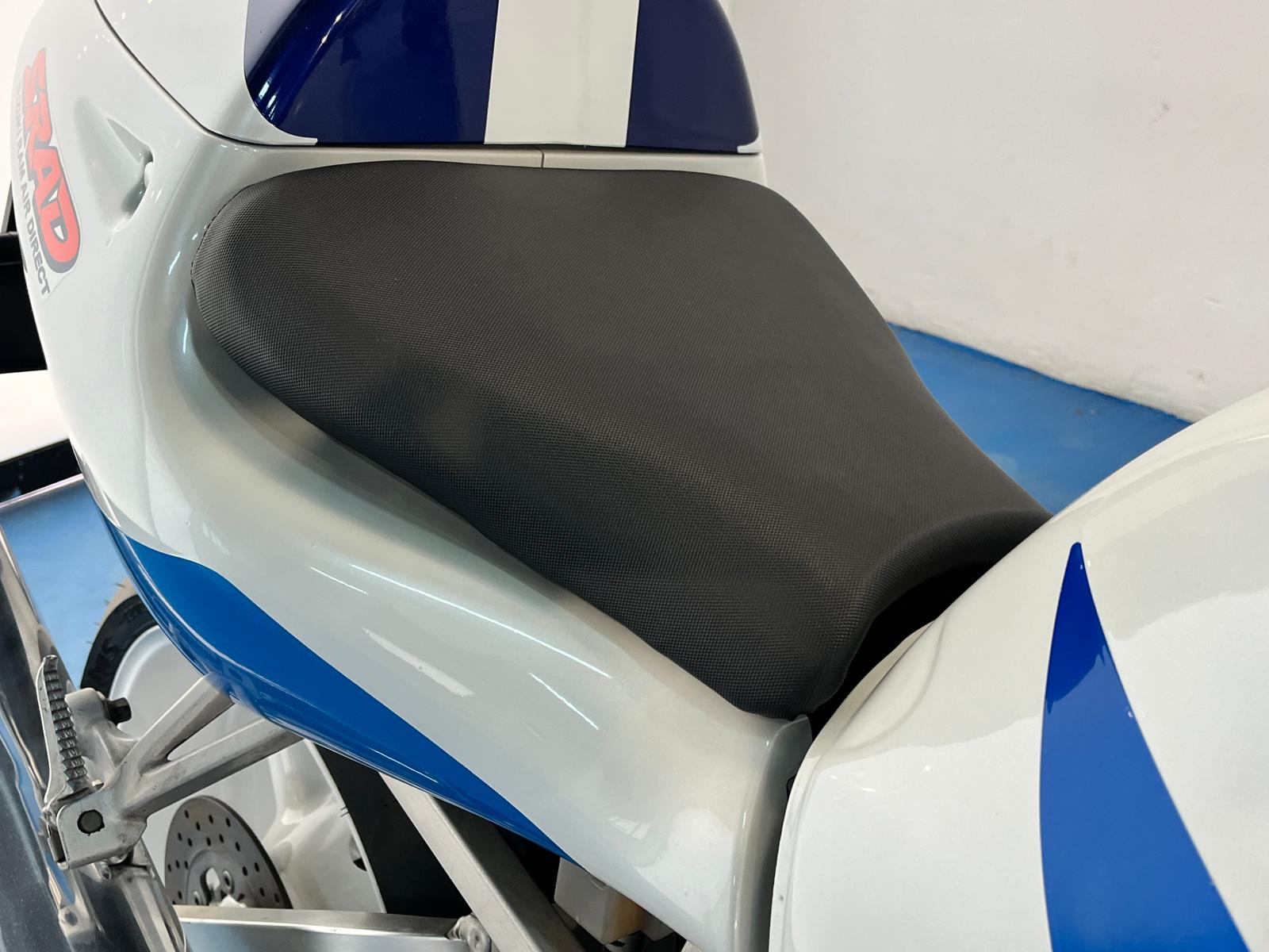 SUZUKI GSXR 750 SRAD - Imagen 23