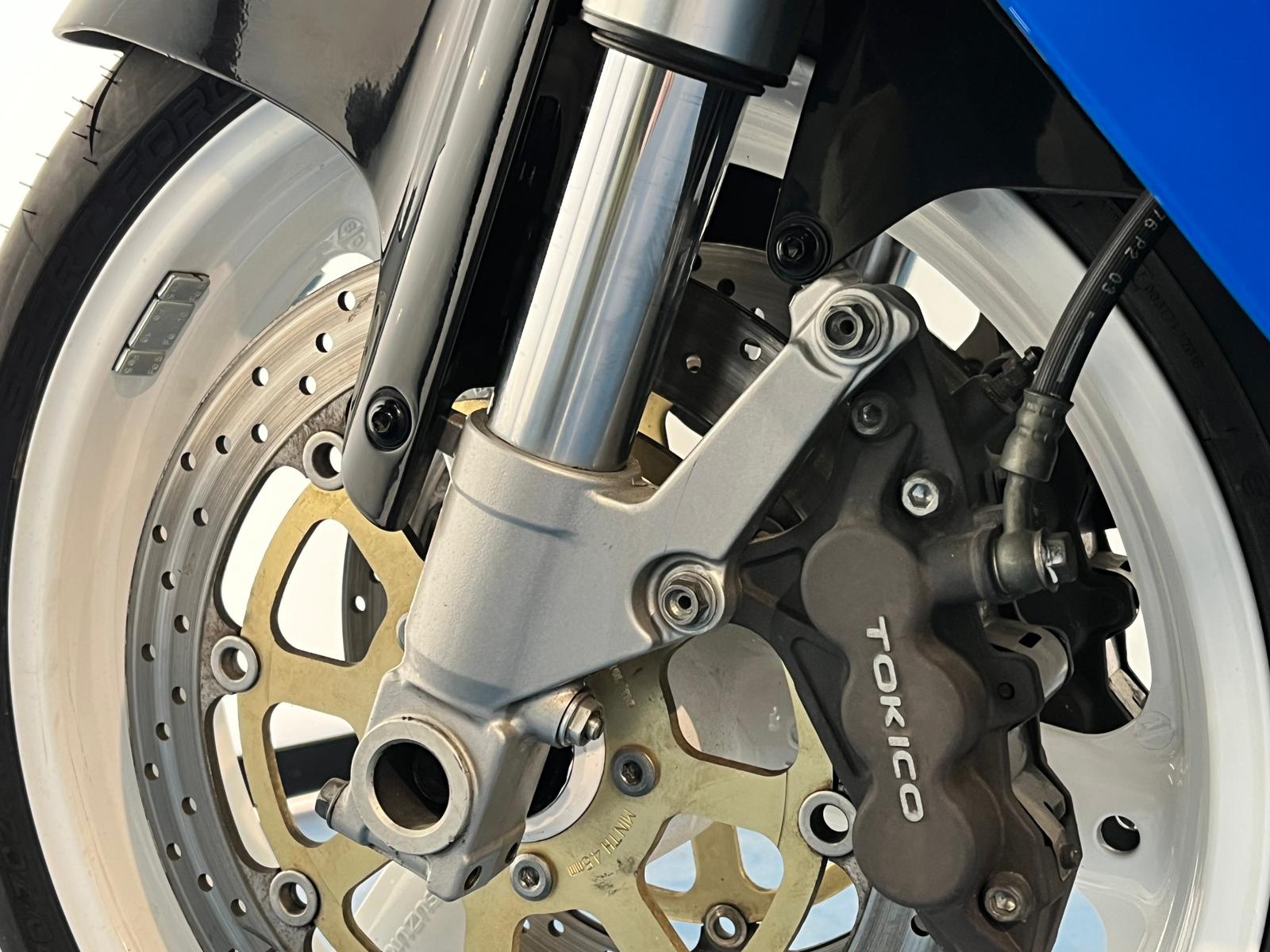 SUZUKI GSXR 750 SRAD - Imagen 31