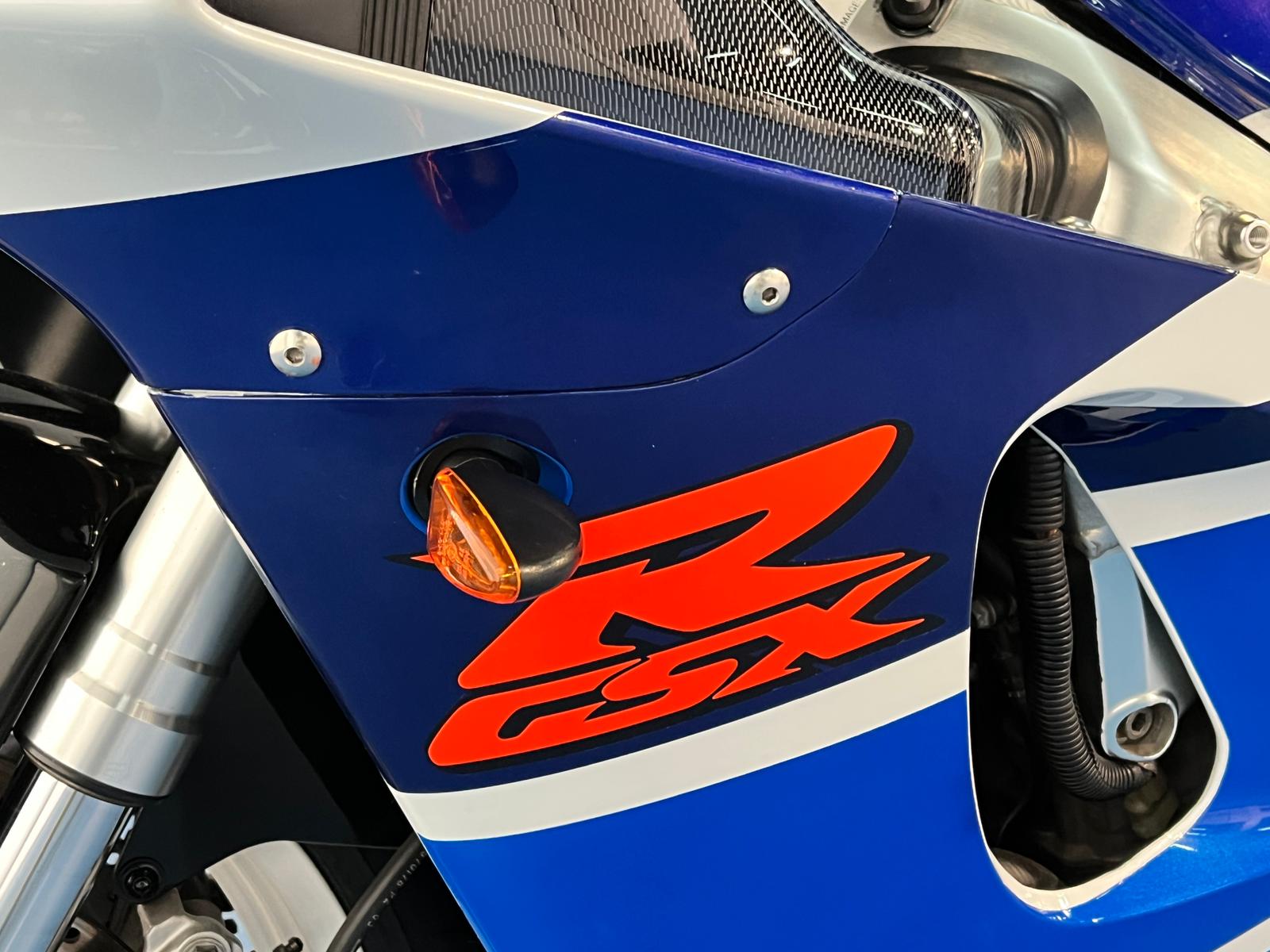SUZUKI GSXR 750 SRAD - Imagen 32