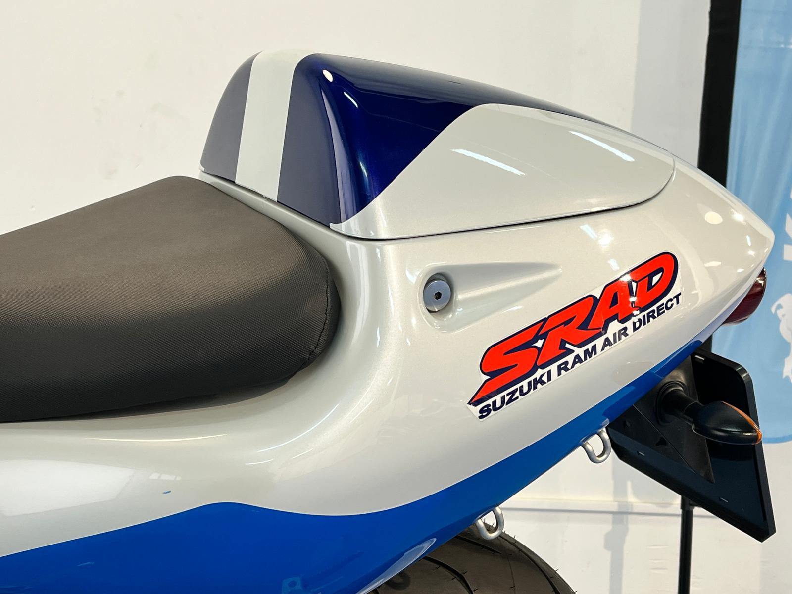 SUZUKI GSXR 750 SRAD - Imagen 36