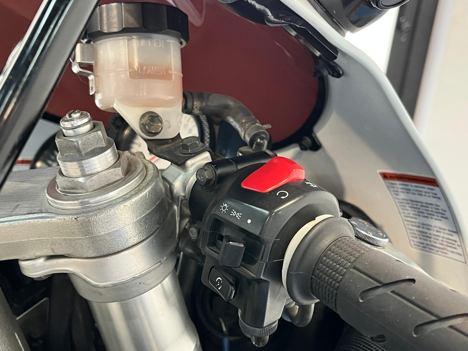 SUZUKI GSXR 750 SRAD - Imagen 44