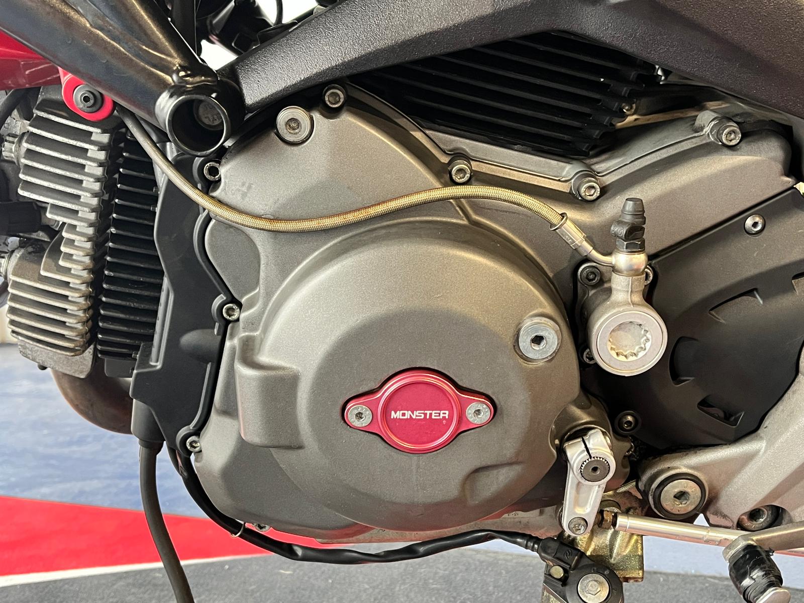 DUCATI MONSTER 696 ABS - Imagen 37