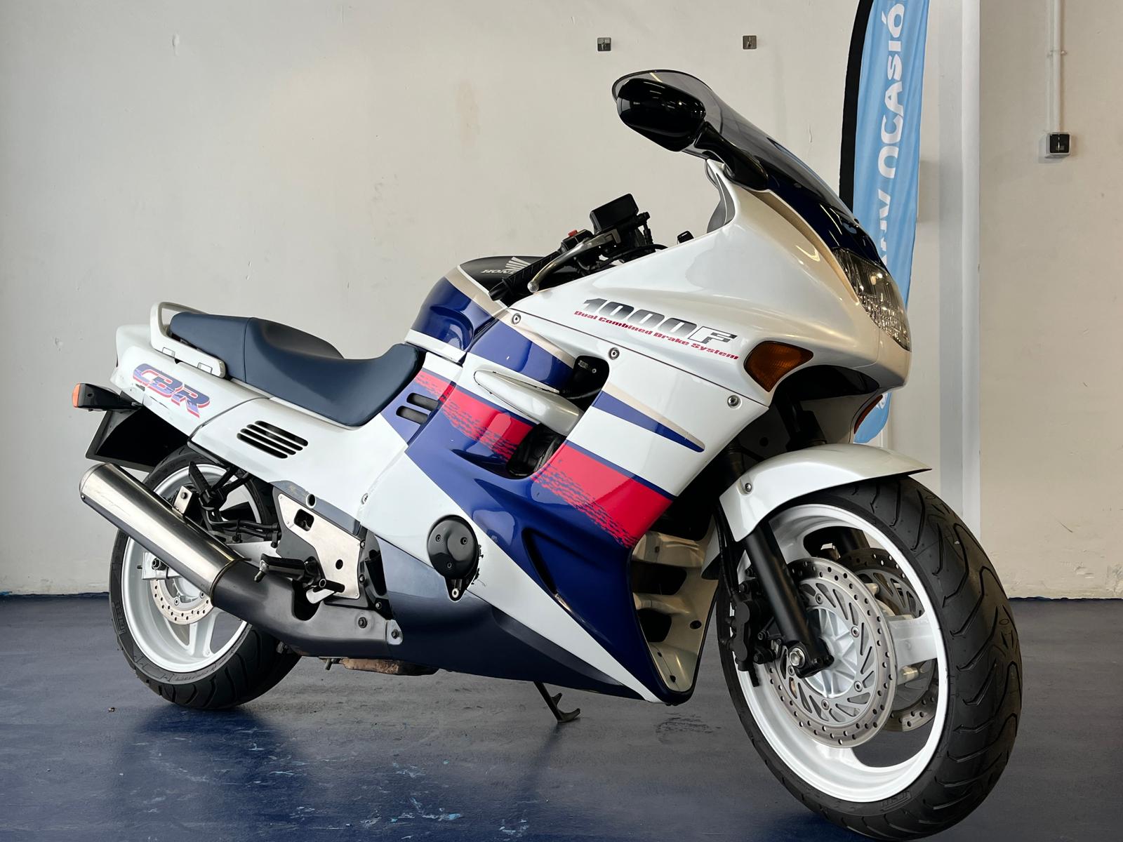 HONDA CBR 1000F 1995 - Imagen 2