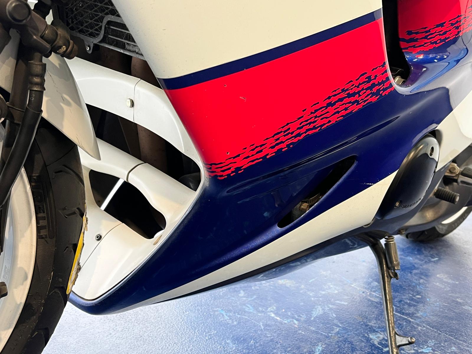 HONDA CBR 1000F 1995 - Imagen 27