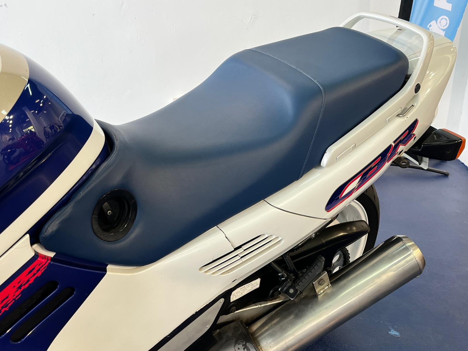 HONDA CBR 1000F 1995 - Imagen 35