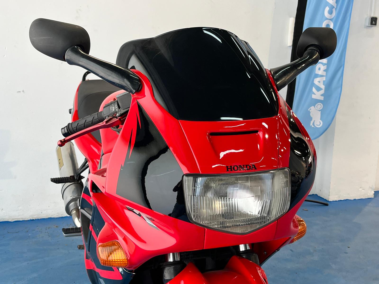 HONDA CBR 600 F2 - Imagen 29