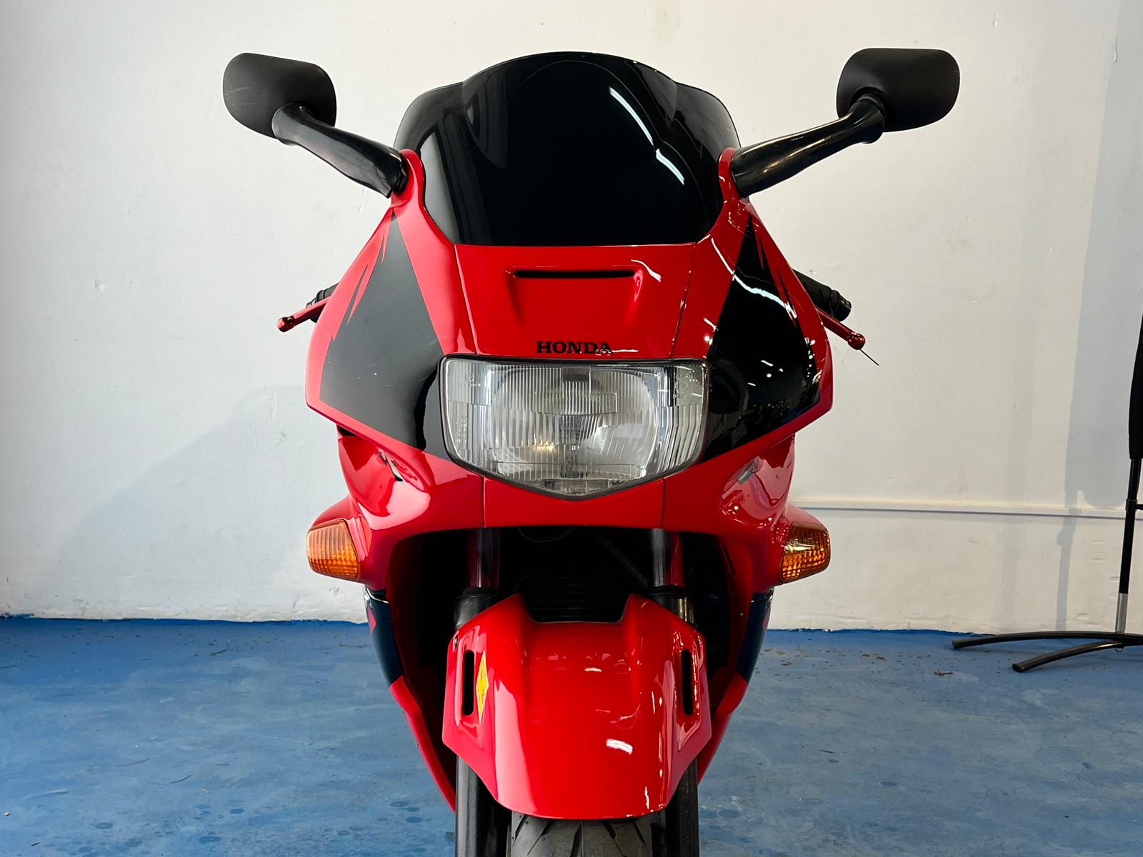 HONDA CBR 600 F2 - Imagen 30