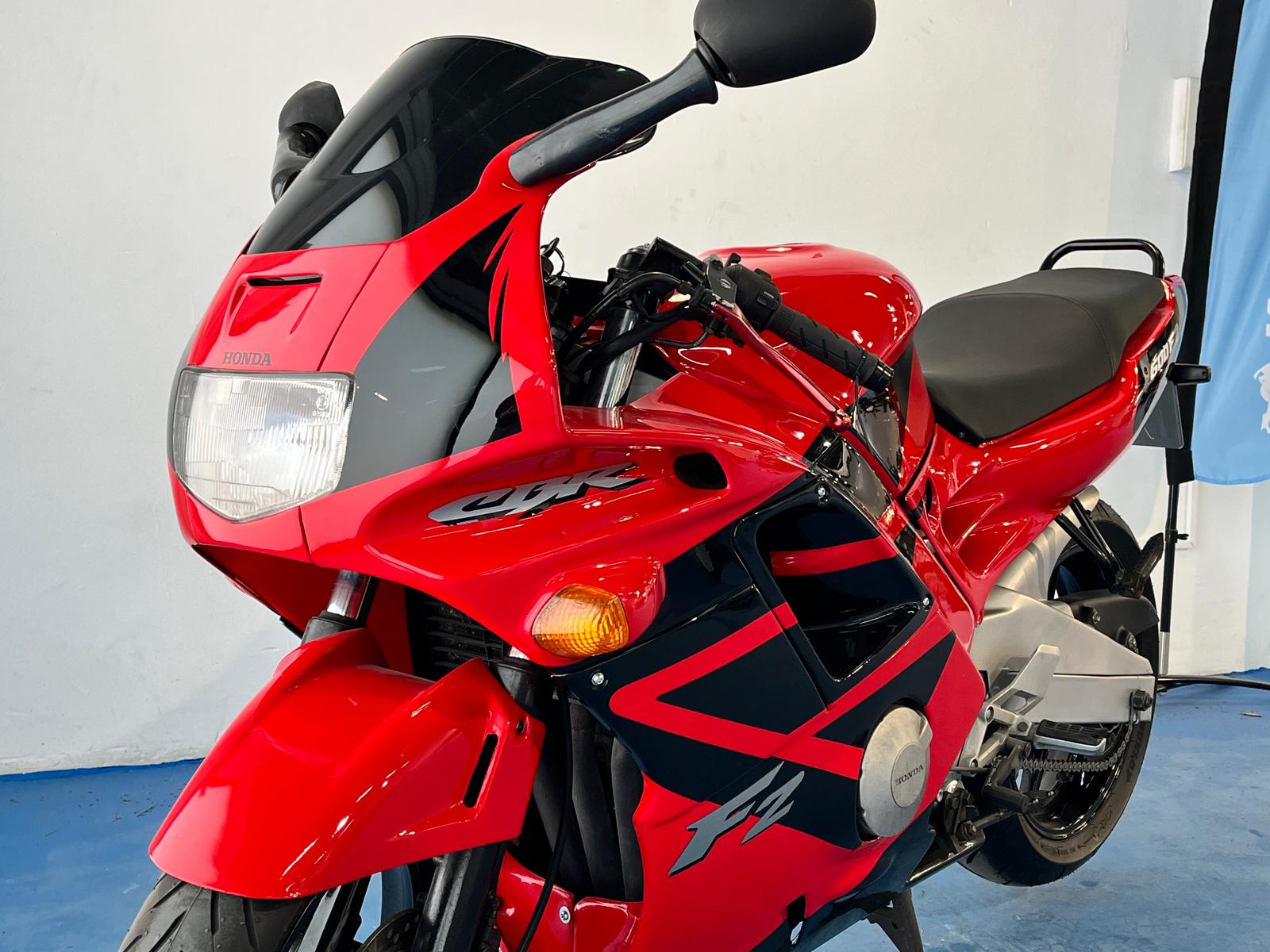 HONDA CBR 600 F2 - Imagen 44