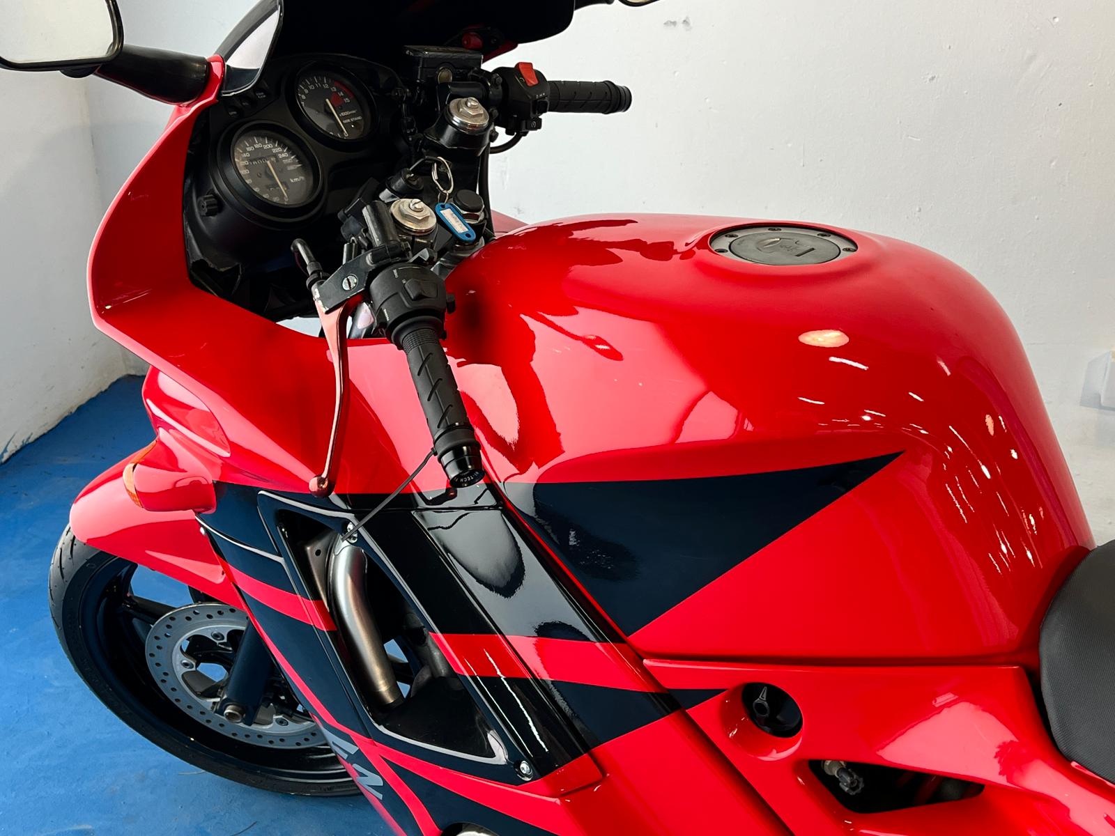 HONDA CBR 600 F2 - Imagen 49