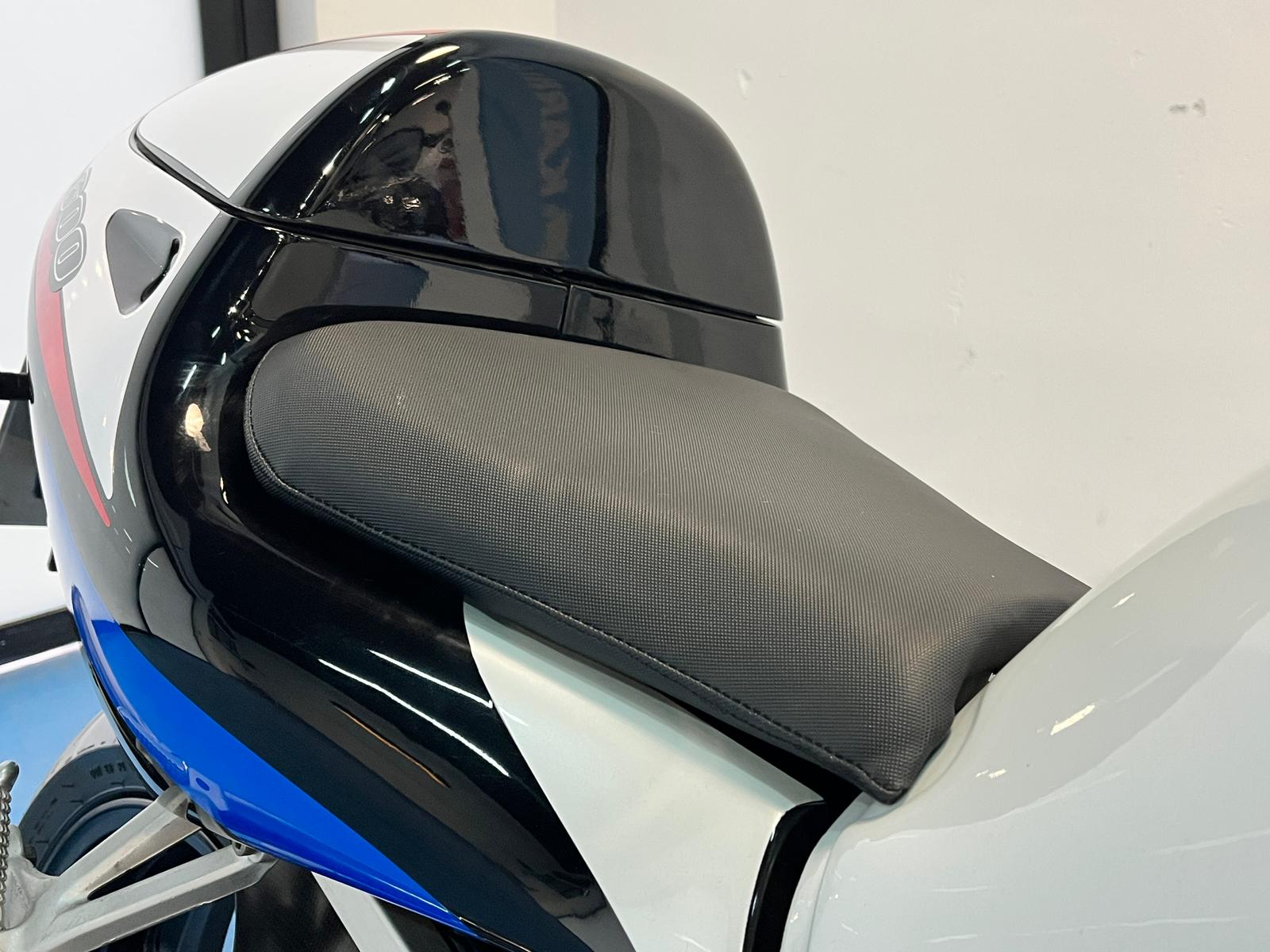 SUZUKI GSXR600 SRAD - Imagen 24