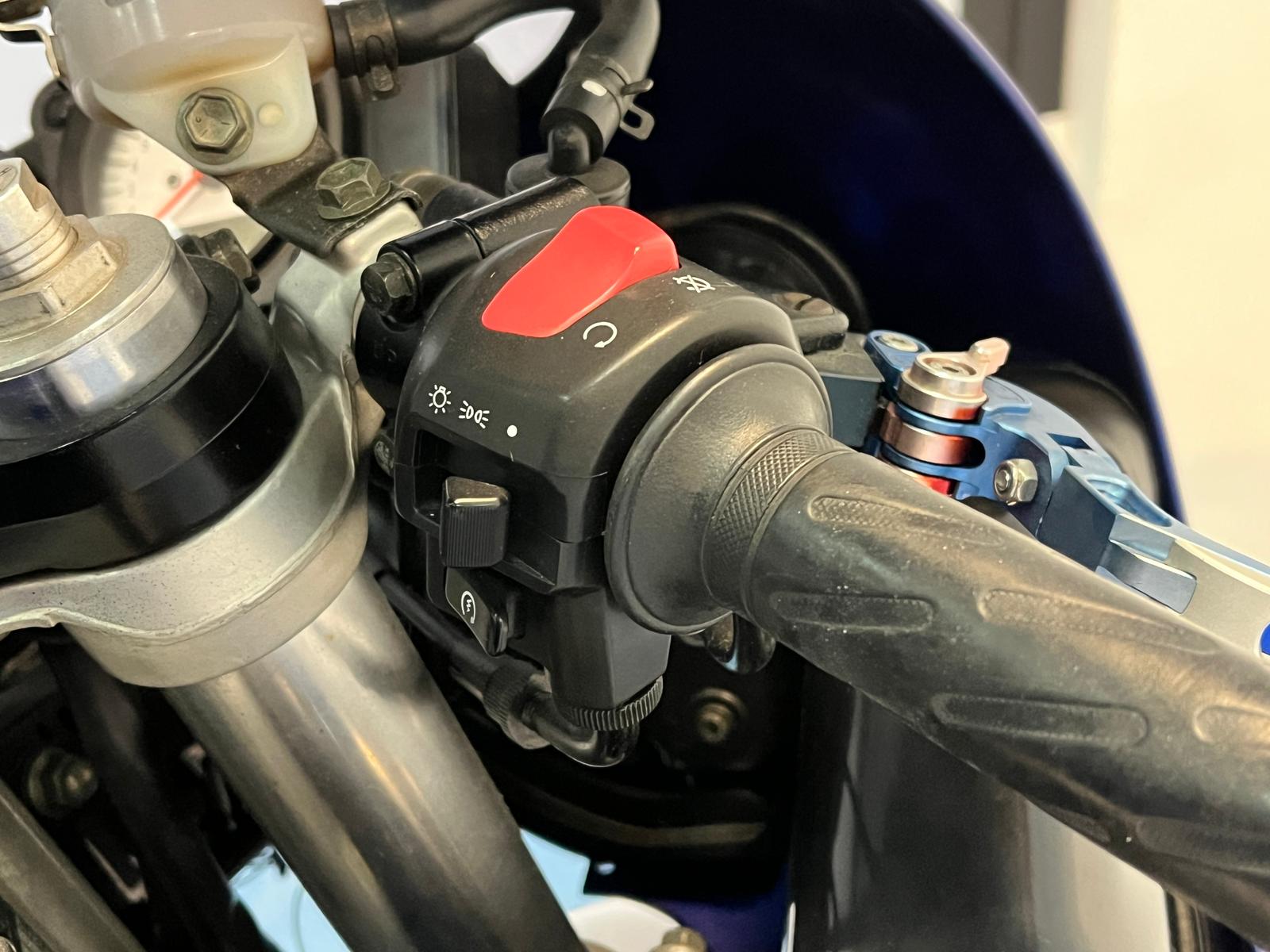 SUZUKI GSXR600 SRAD - Imagen 35