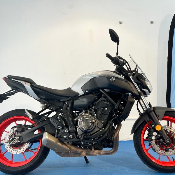 YAMAHA MT 07 ABS