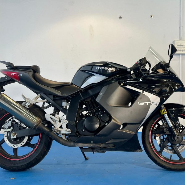 Hyosung GTR 125