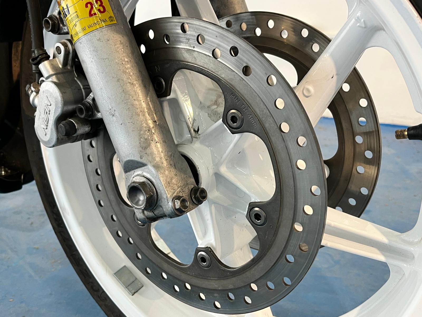 HONDA CBR 600 F BENETON - Imagen 14