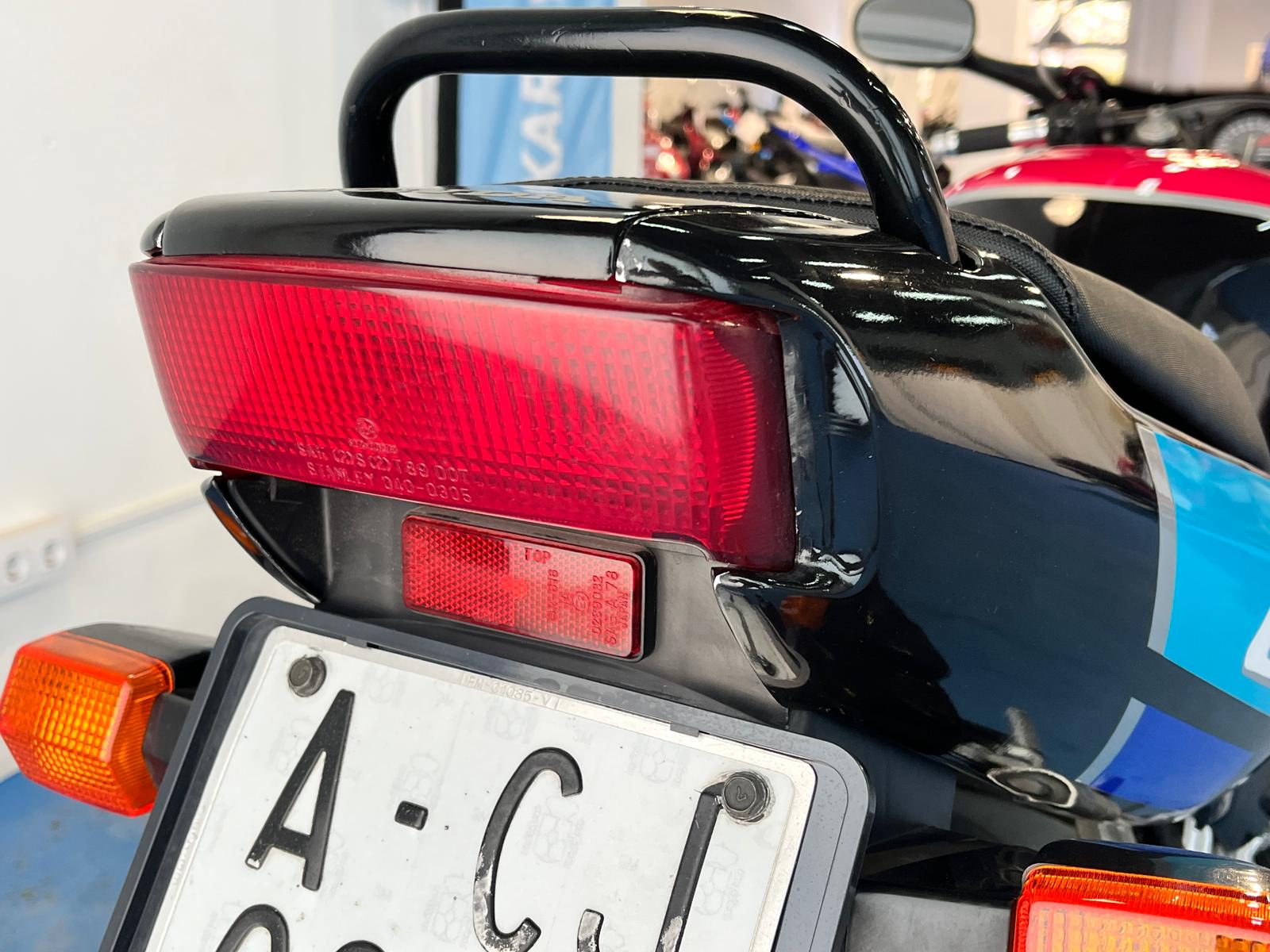 HONDA CBR 600 F BENETON - Imagen 21