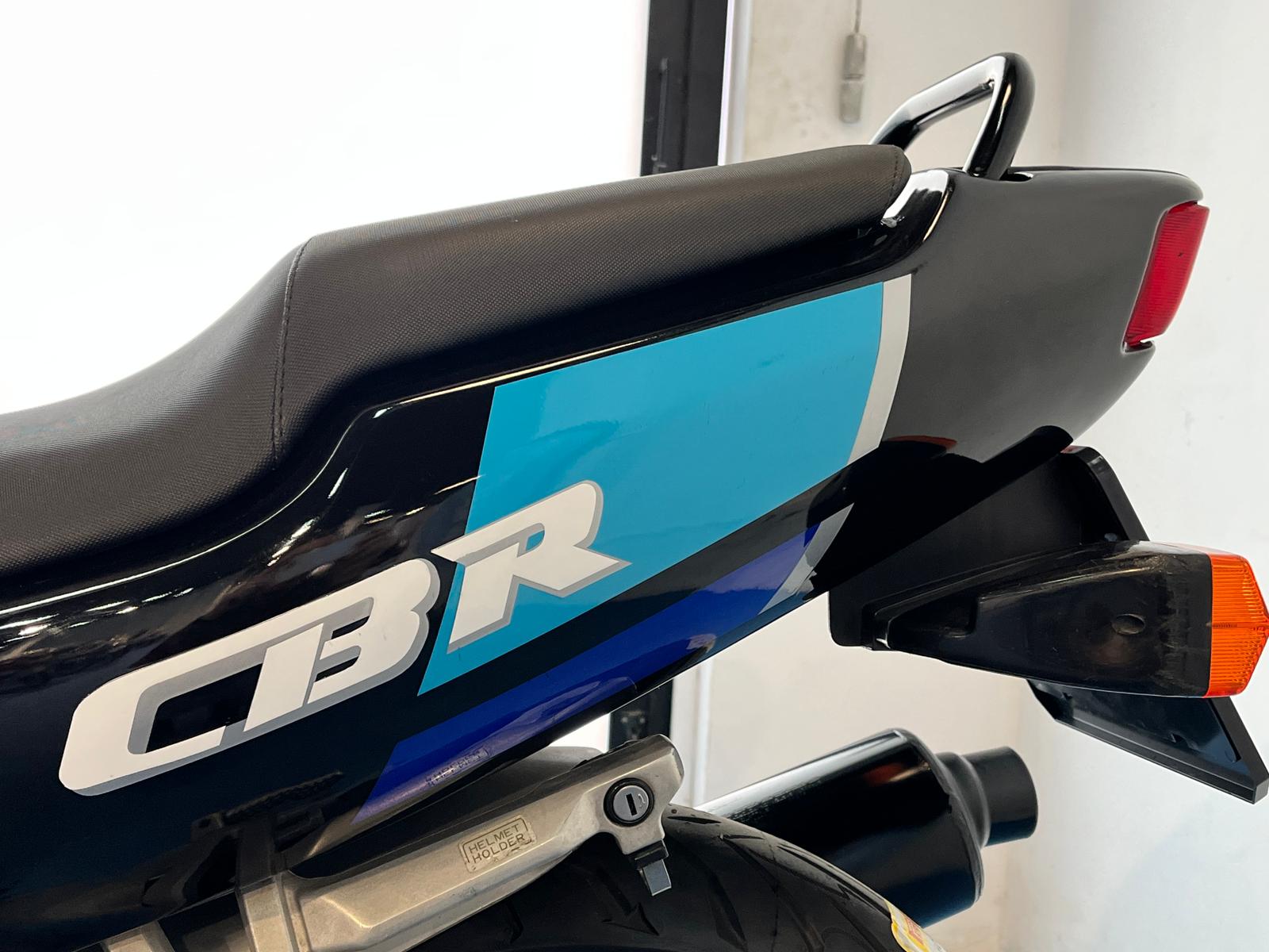 HONDA CBR 600 F BENETON - Imagen 38