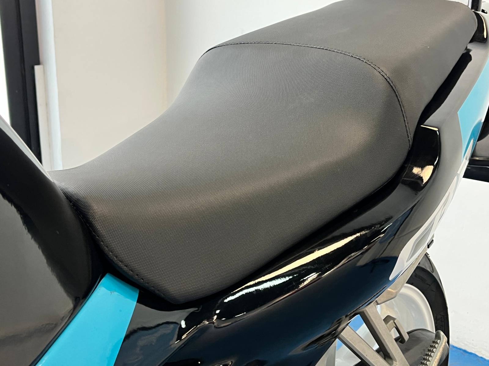 HONDA CBR 600 F BENETON - Imagen 40