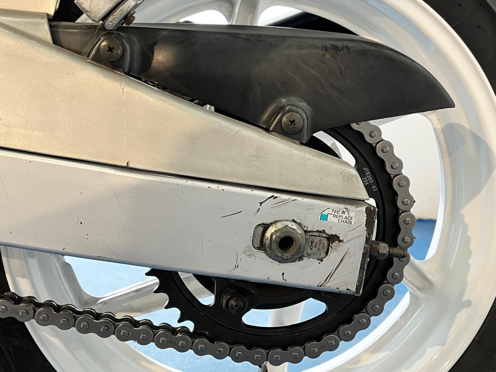 HONDA CBR 600 F BENETON - Imagen 43