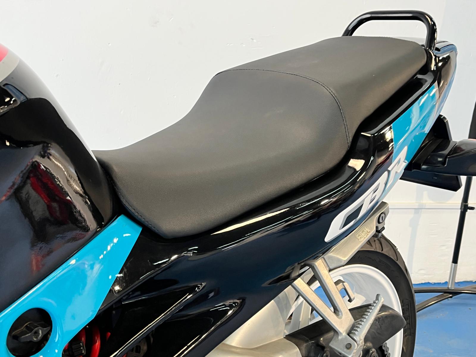 HONDA CBR 600 F BENETON - Imagen 48