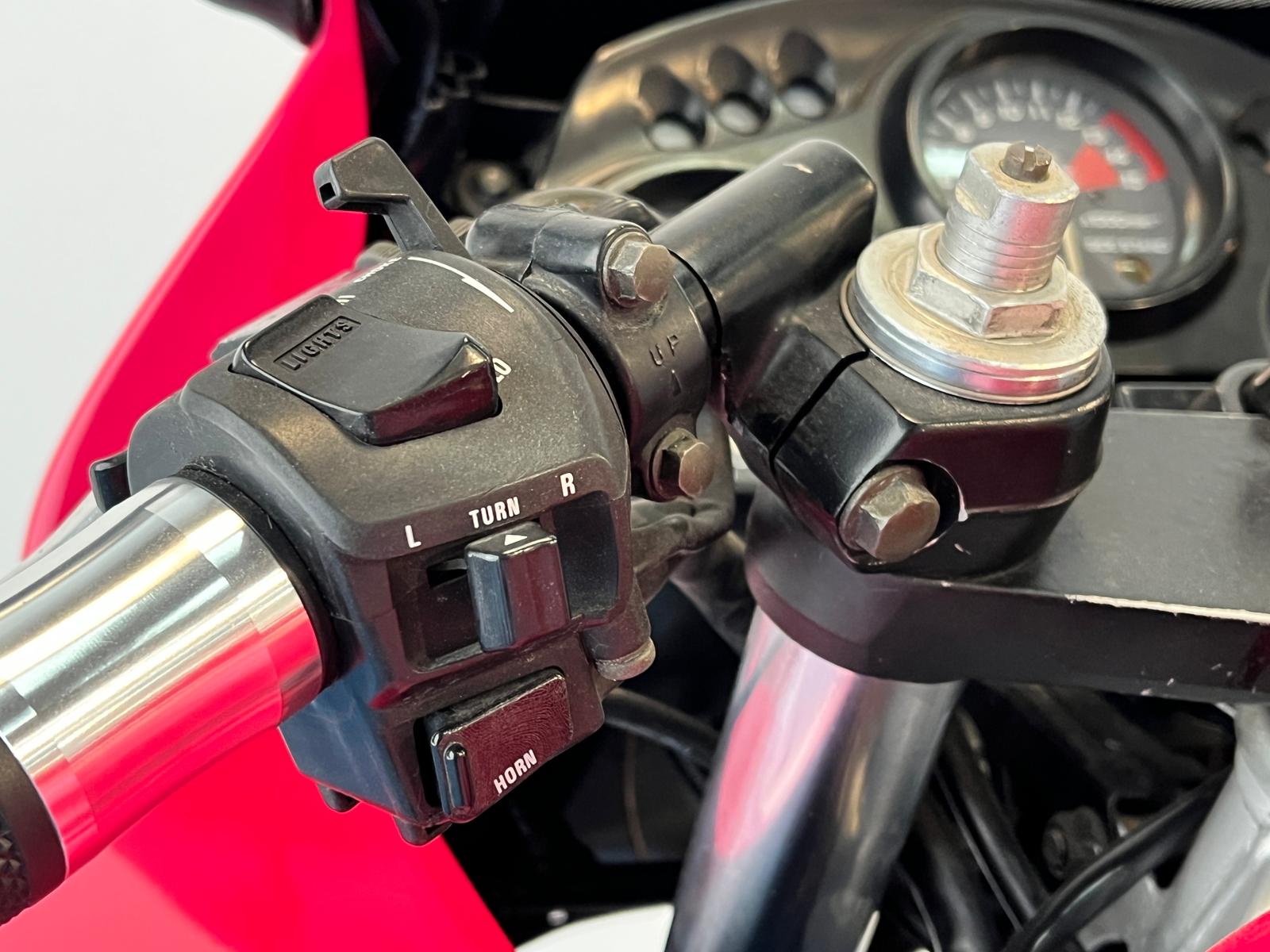 HONDA CBR 600 F BENETON - Imagen 50