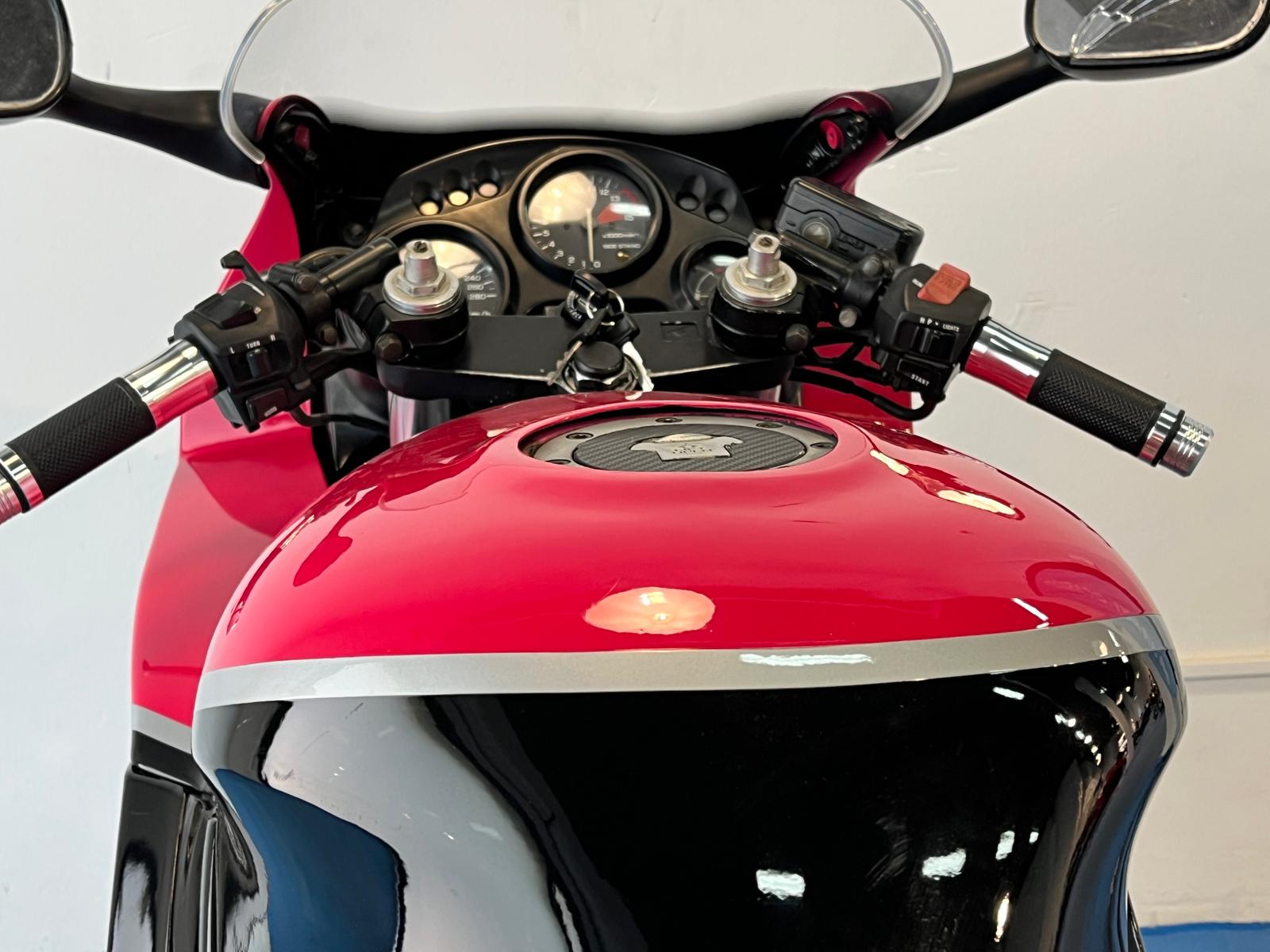 HONDA CBR 600 F BENETON - Imagen 53