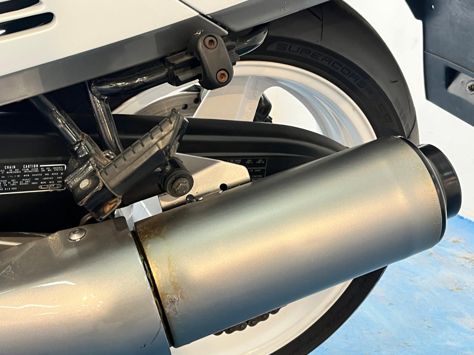 HONDA CBR 1000 F - Imagen 32