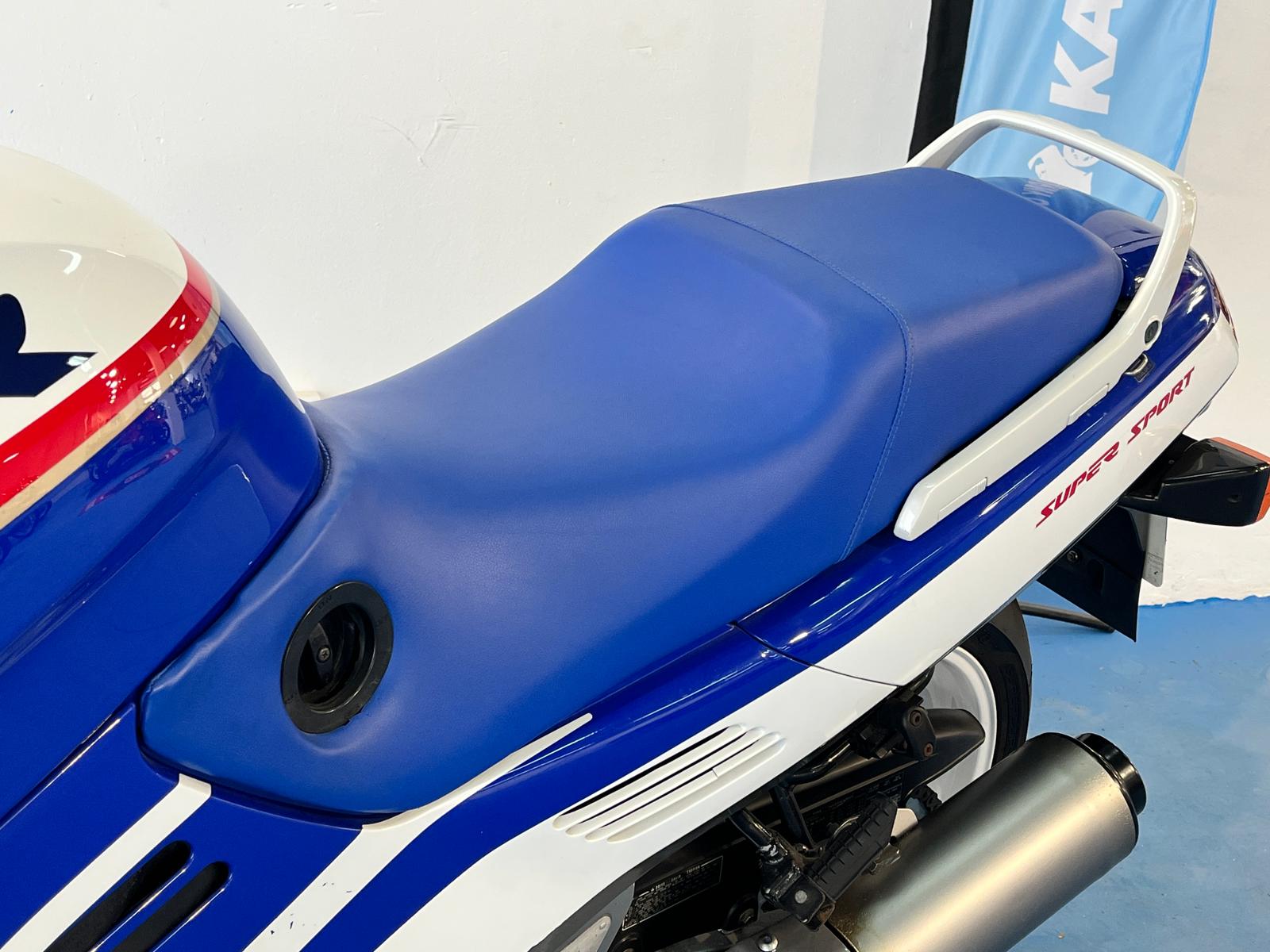 HONDA CBR 1000 F - Imagen 38