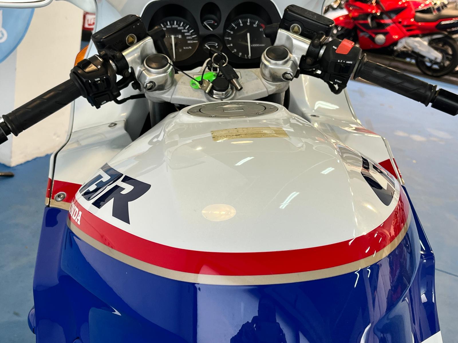 HONDA CBR 1000 F - Imagen 52