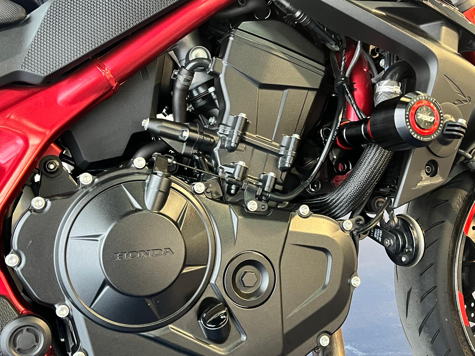 HONDA CB 750 HORNET - Imagen 12