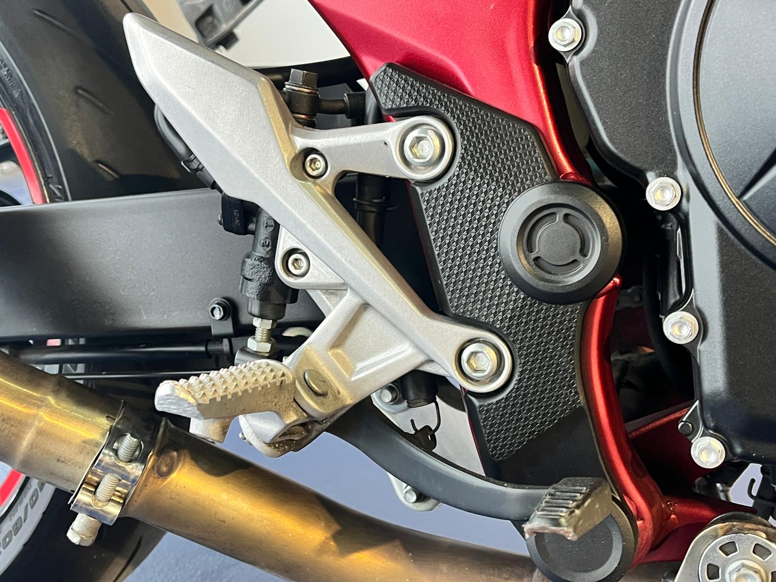 HONDA CB 750 HORNET - Imagen 13