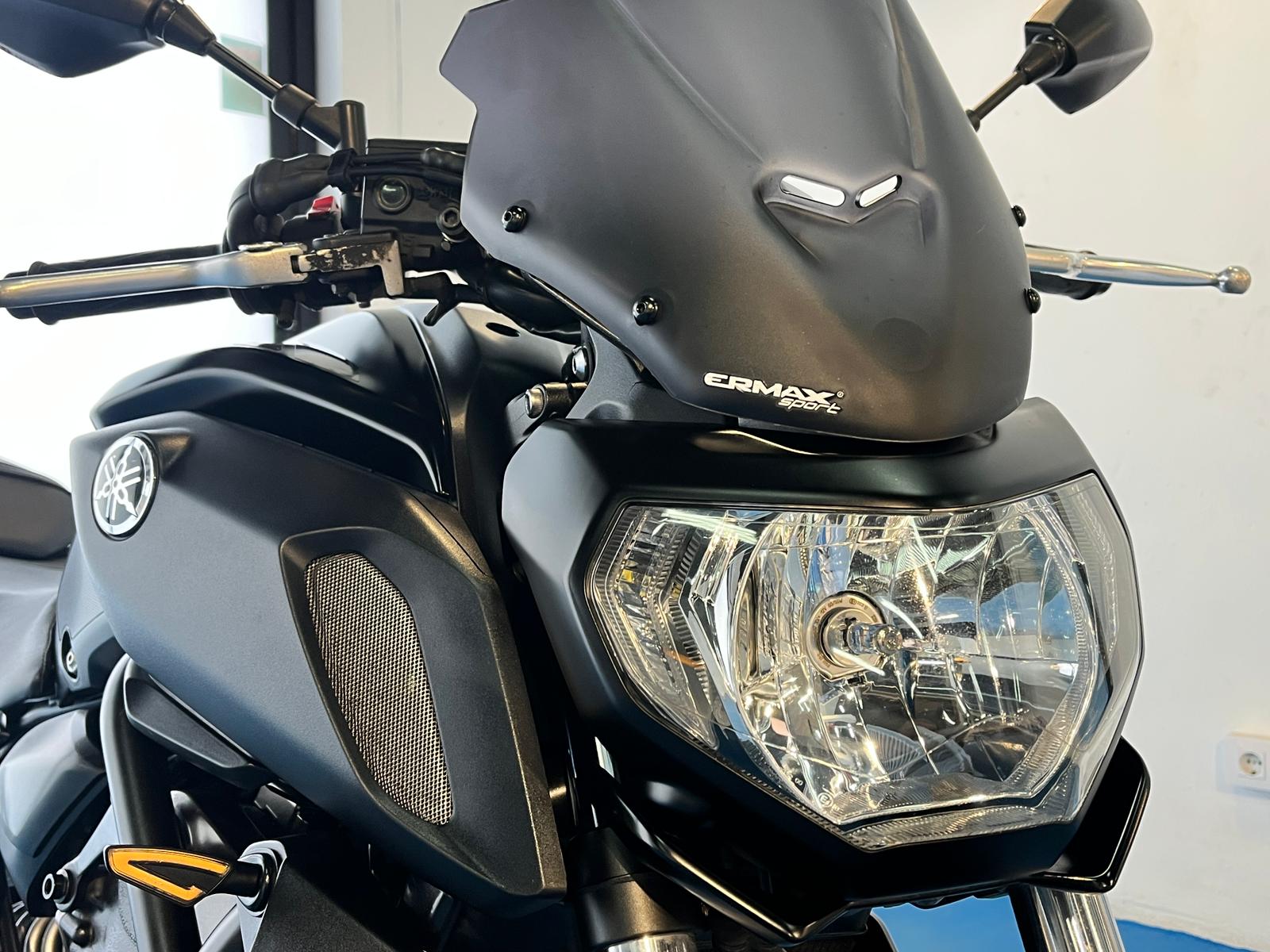YAMAHA MT-07 ABS A2 - Imagen 15