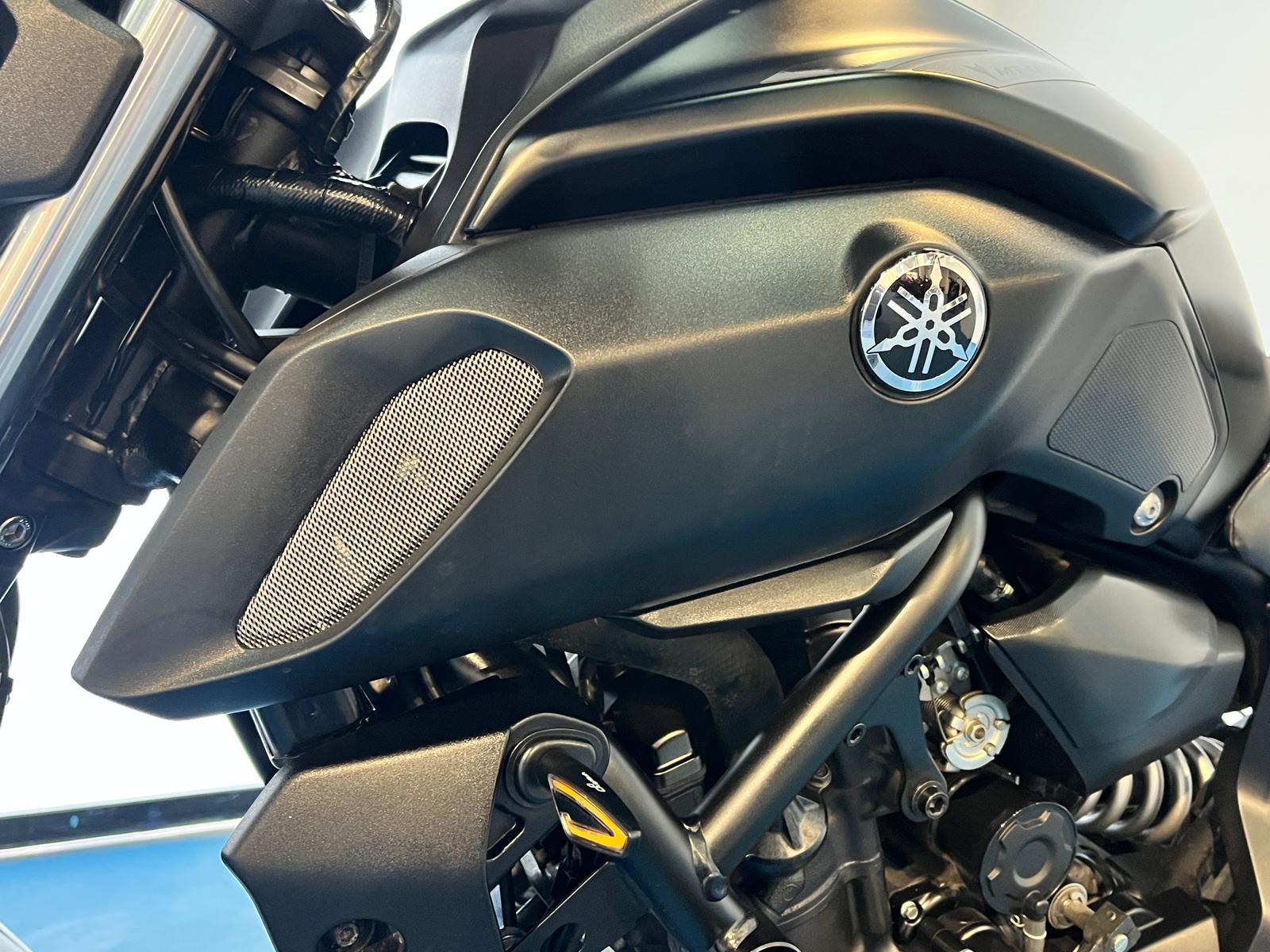 YAMAHA MT-07 ABS A2 - Imagen 36