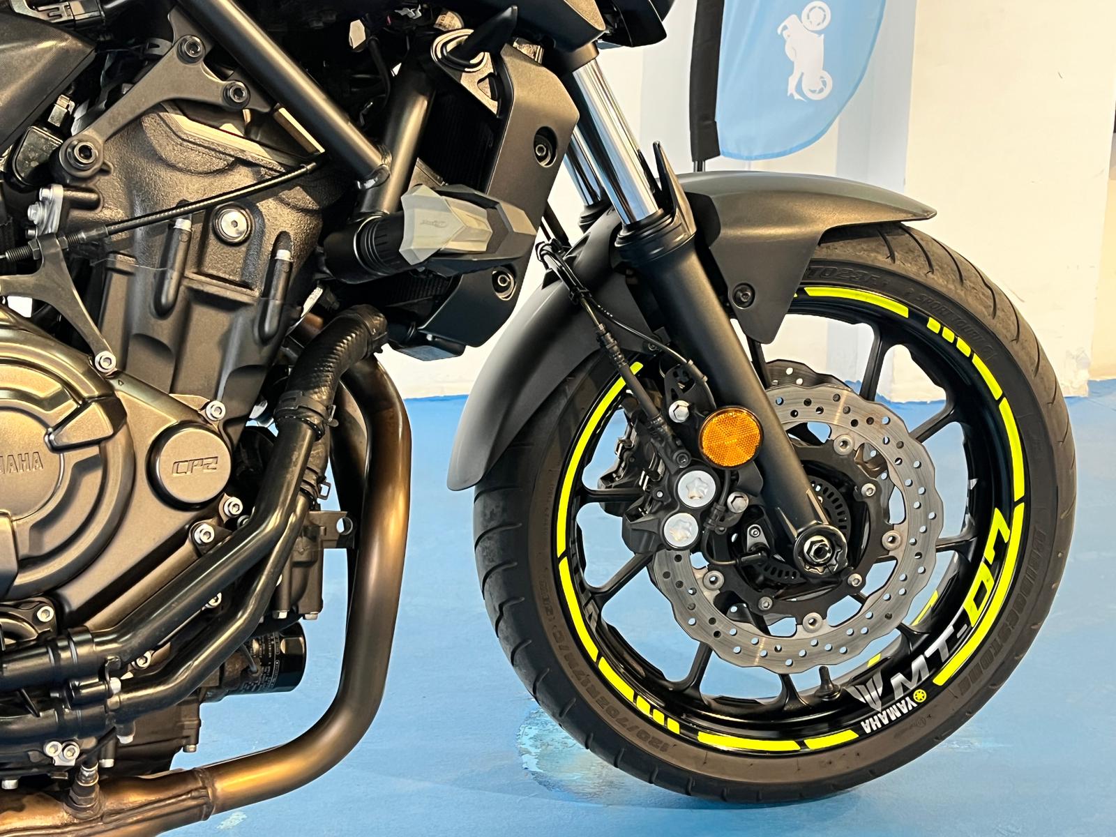 YAMAHA MT-07 ABS A2 - Imagen 61
