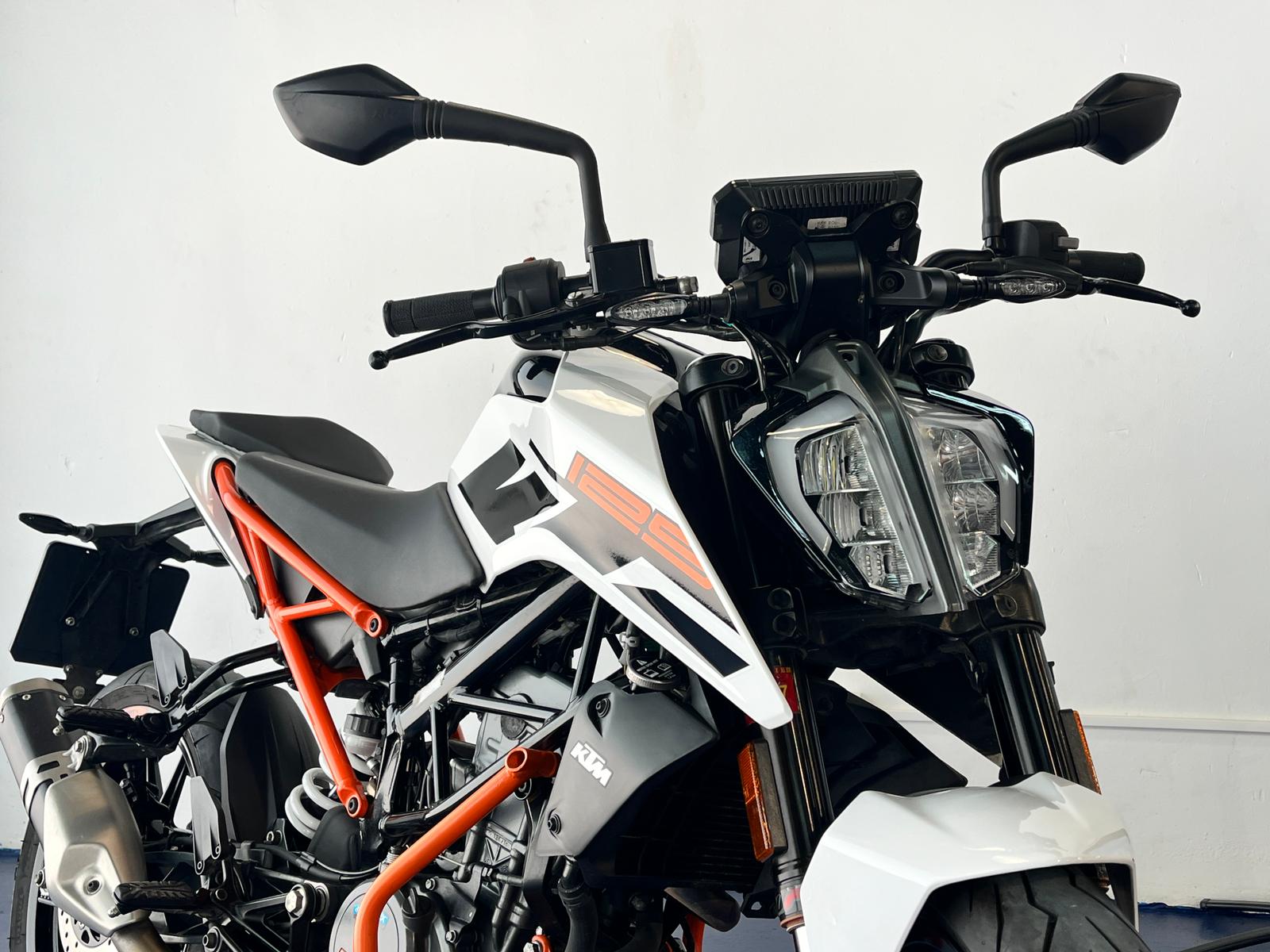 KTM DUKE 125 ABS - Imagen 28