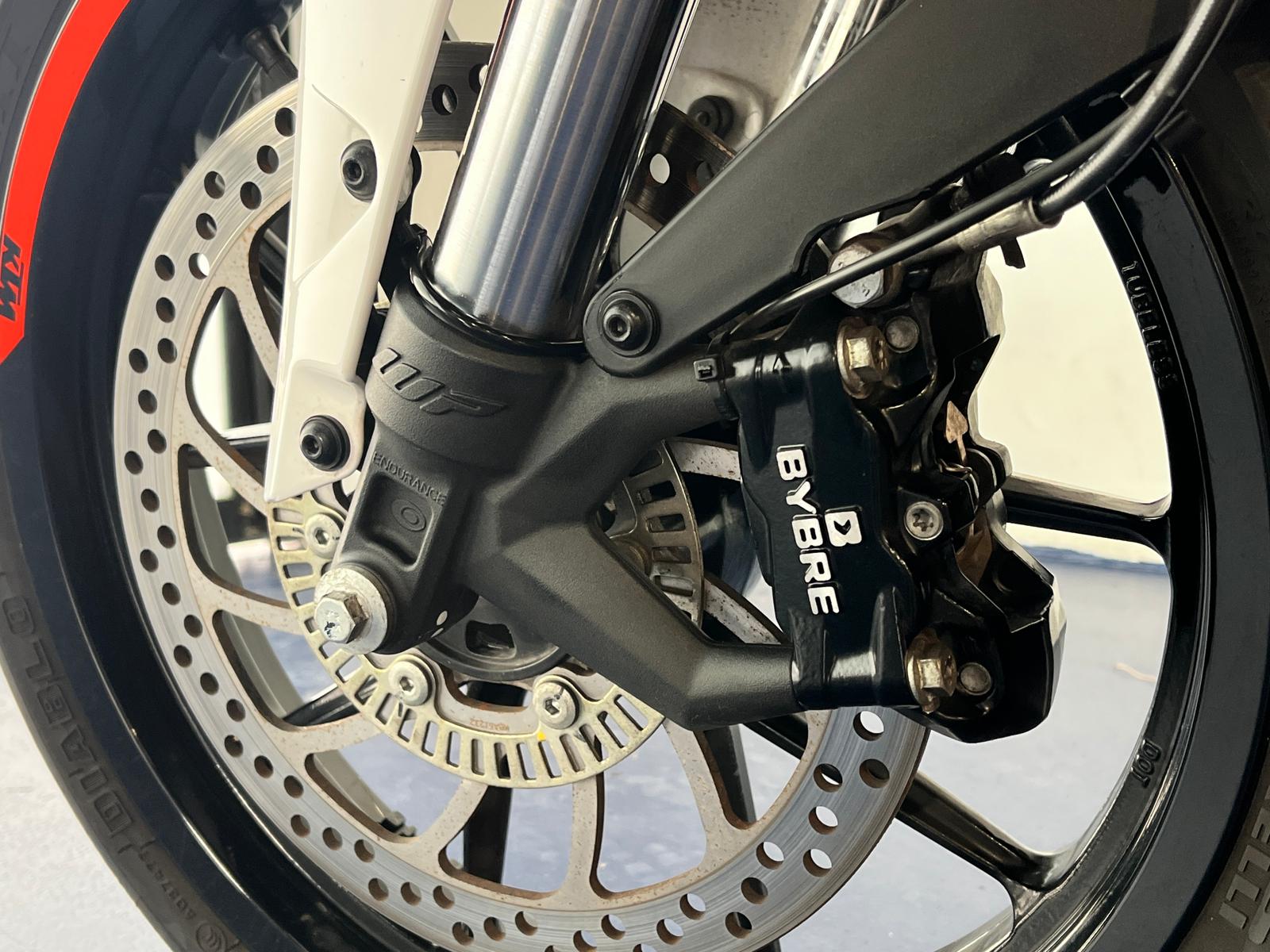 KTM DUKE 125 ABS - Imagen 37