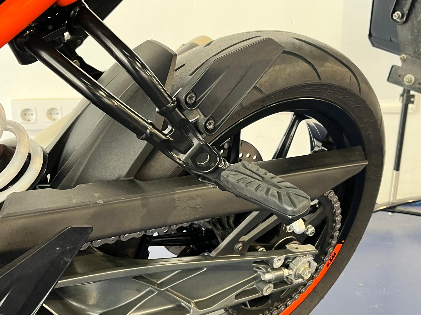 KTM DUKE 125 ABS - Imagen 39