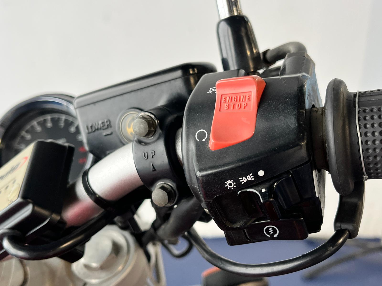 HONDA CB 900 F - Imagen 47