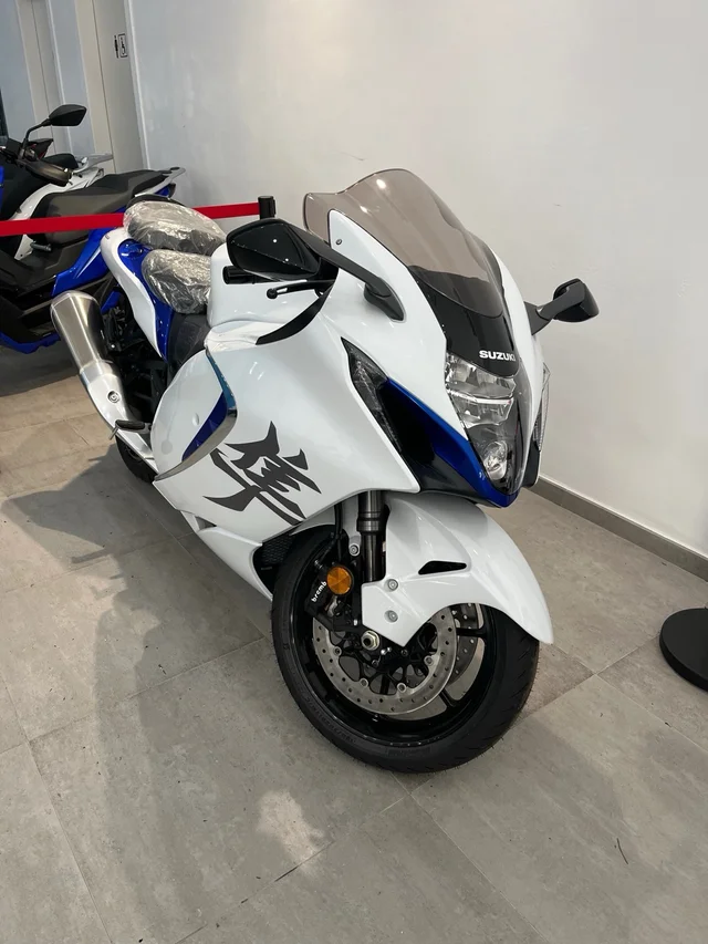 SUZUKI GSX 1300 R HAYABUSA - Imagen 4